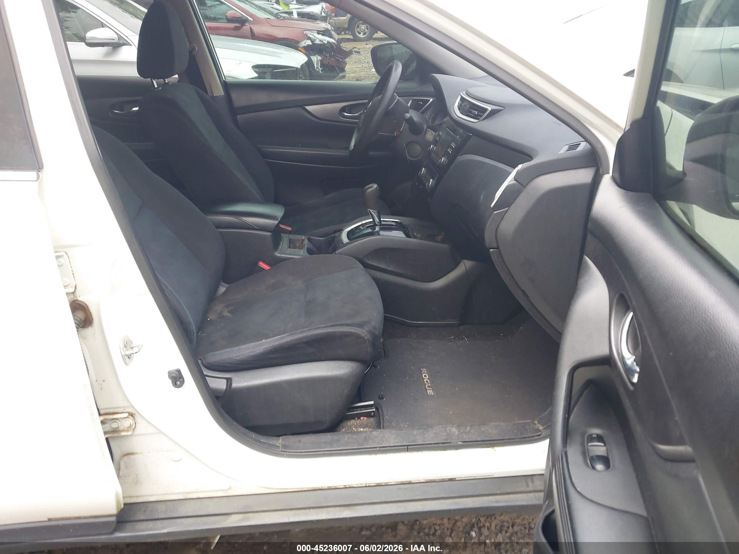 2016 Nissan Rogue Sv White vin: JN8AT2MT7GW004084