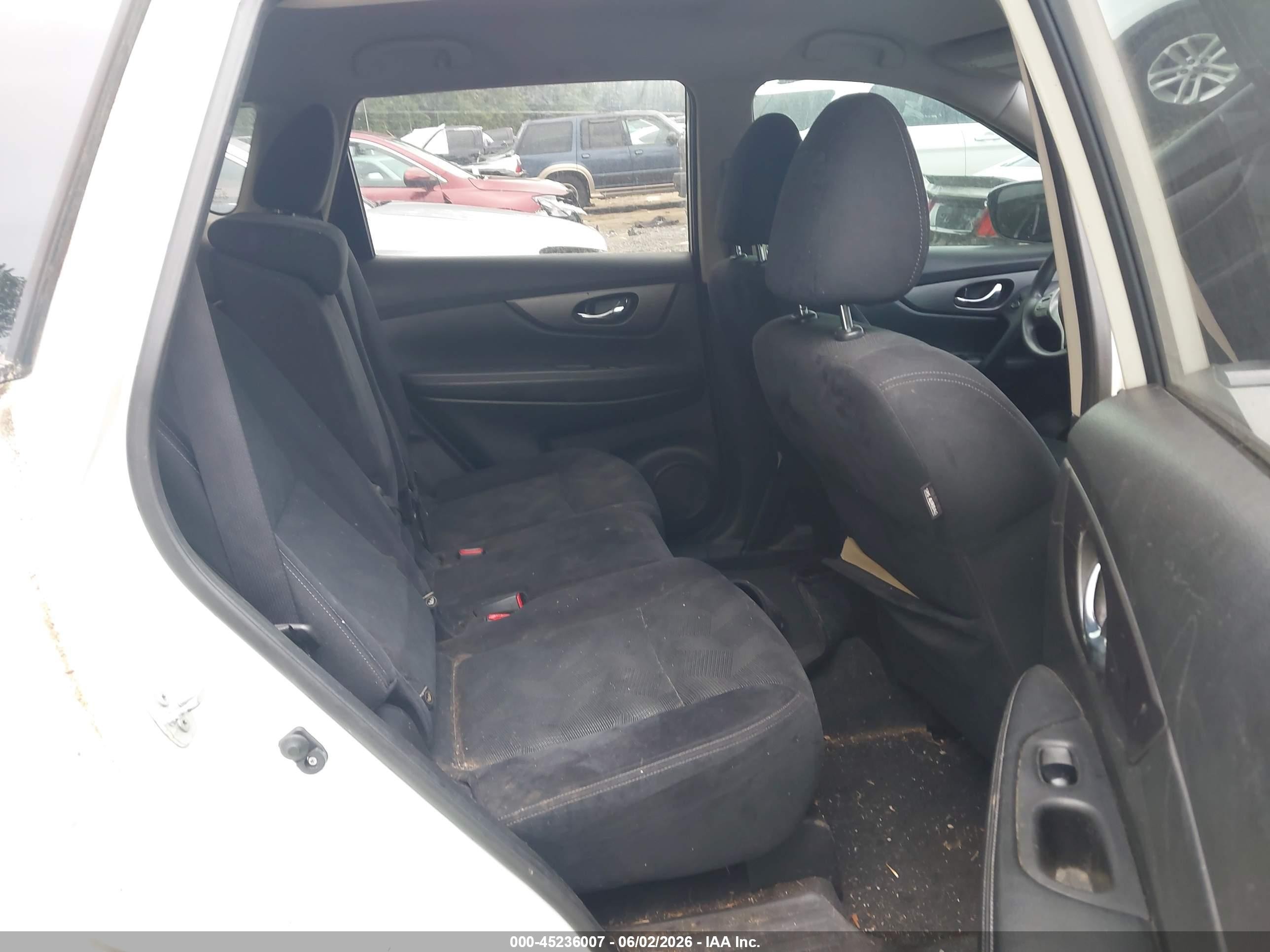 2016 Nissan Rogue Sv White vin: JN8AT2MT7GW004084