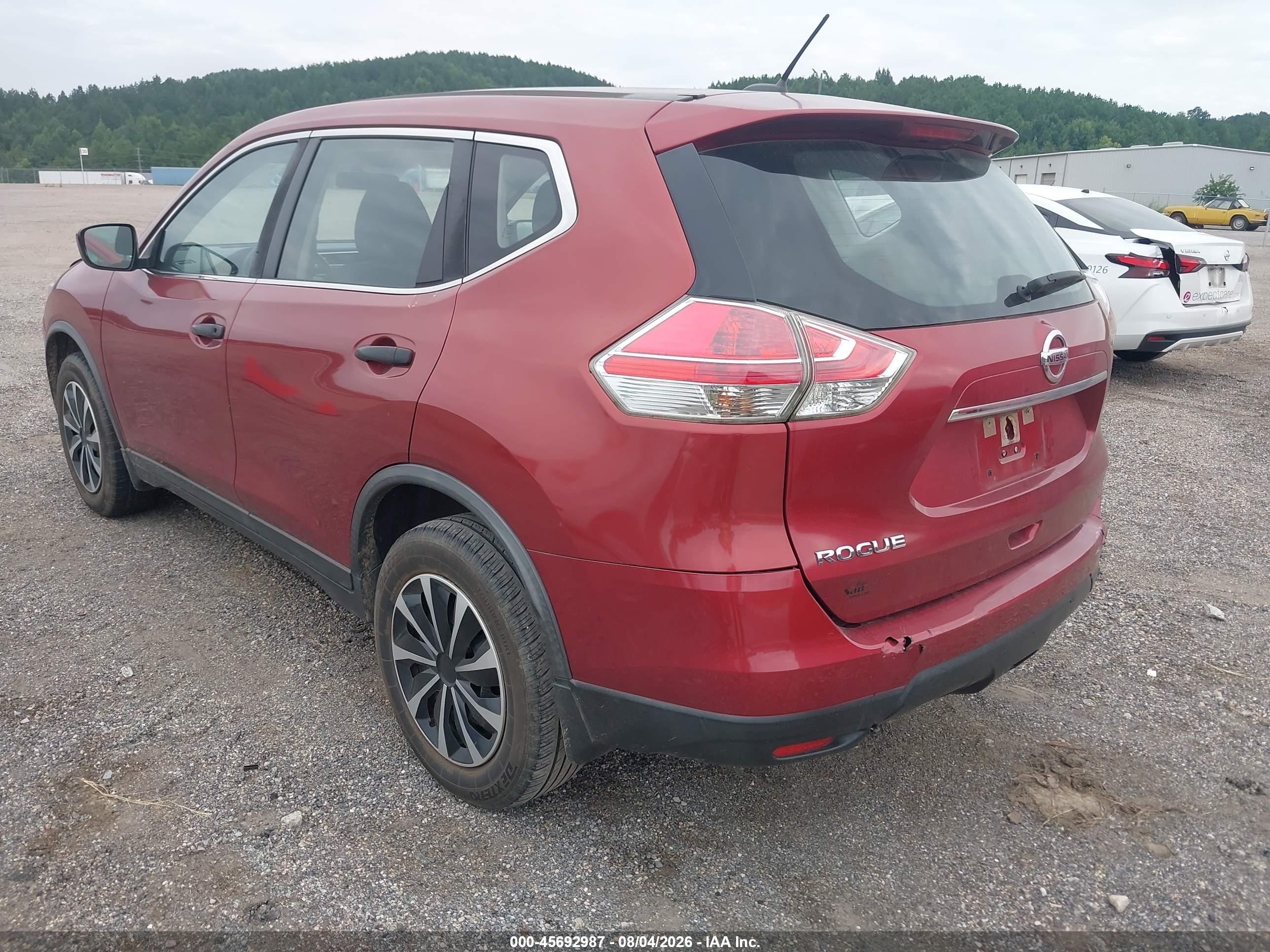 2016 Nissan Rogue S Red vin: JN8AT2MT7GW020947