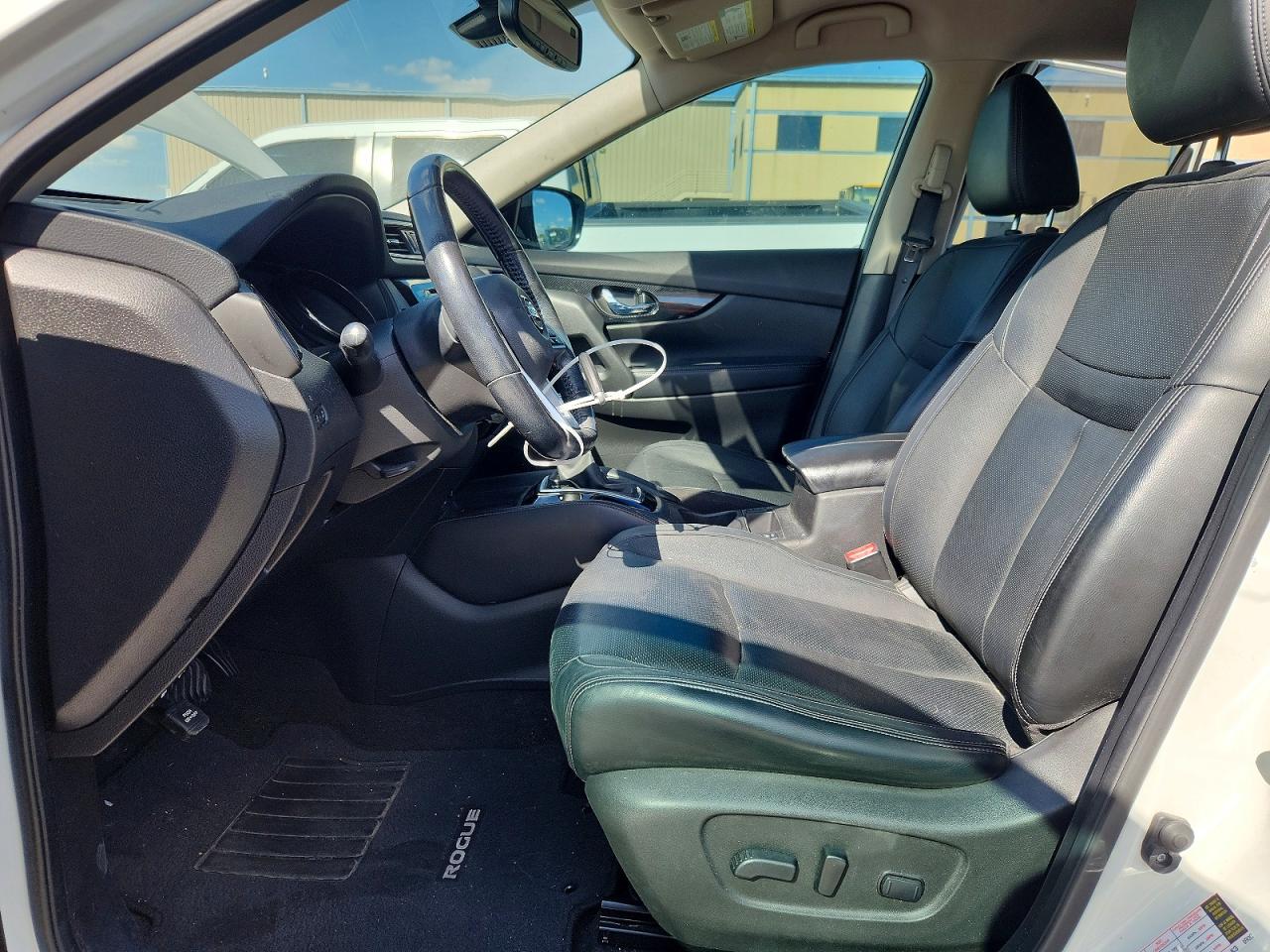 2017 Nissan Rogue Sl Белый vin: JN8AT2MT7HW398865