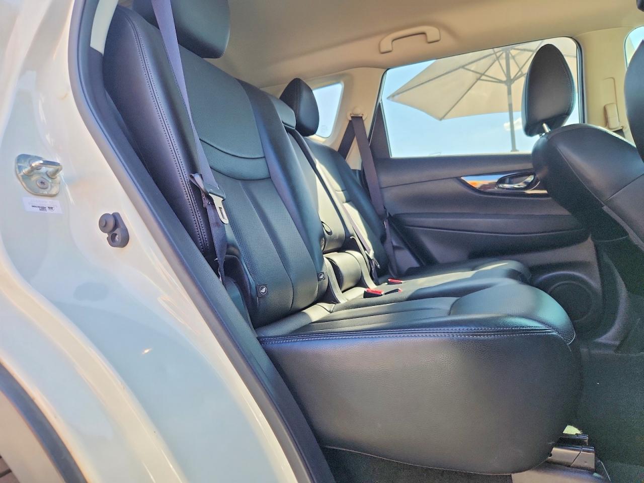 2017 Nissan Rogue Sl Белый vin: JN8AT2MT7HW398865