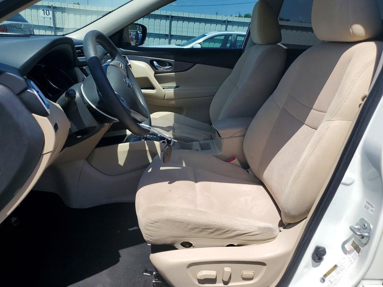 2016 Nissan Rogue Sv Белый vin: JN8AT2MT8GW029172