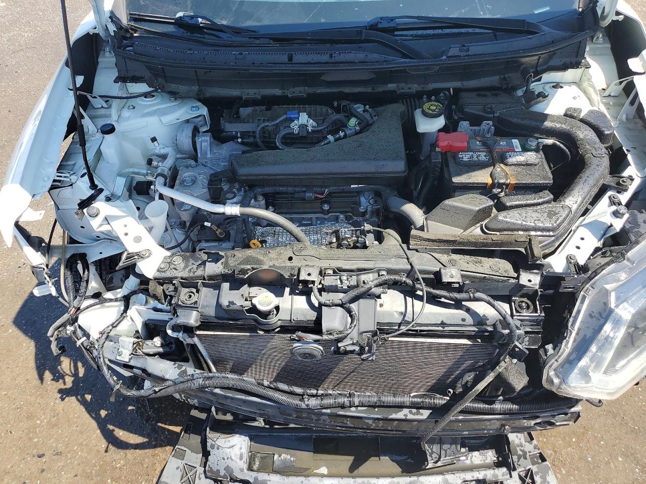 2016 Nissan Rogue Sv Белый vin: JN8AT2MT8GW029172