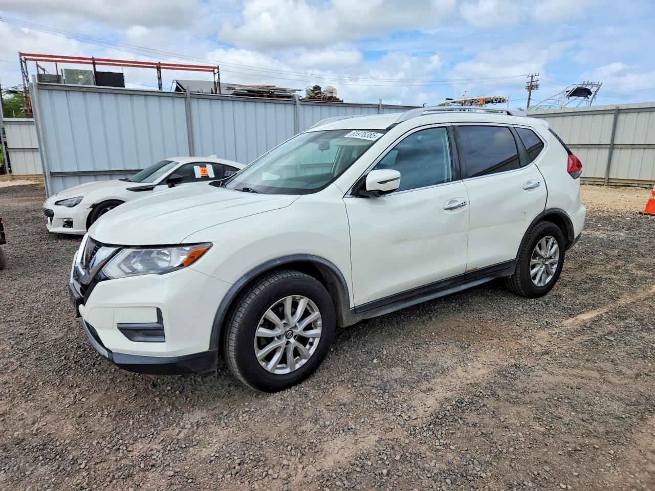 2017 Nissan Rogue Sv White vin: JN8AT2MT8HW153721