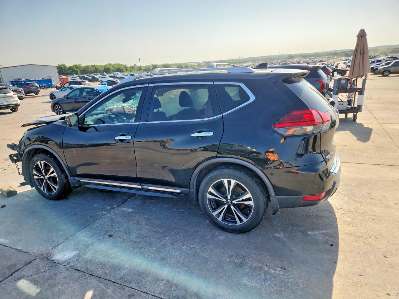2017 Nissan Rogue S Черный vin: JN8AT2MTXHW140307