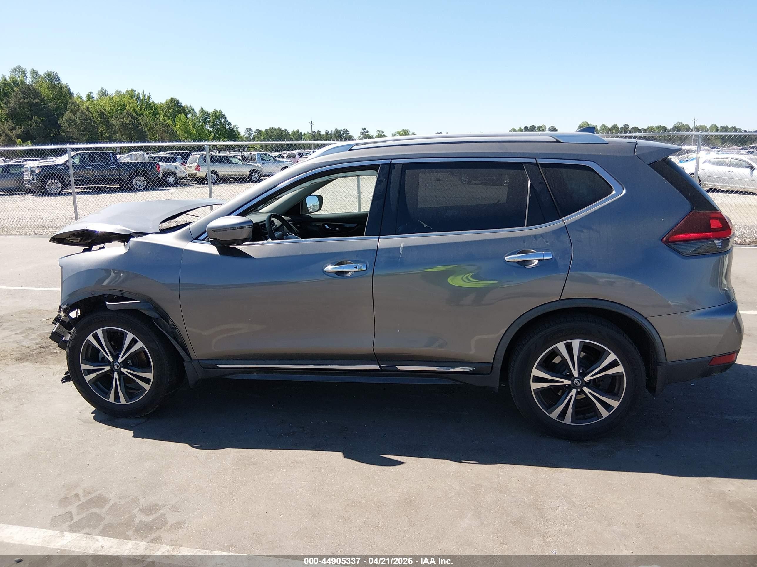 2018 Nissan Rogue Sl Серый vin: JN8AT2MTXJW461804