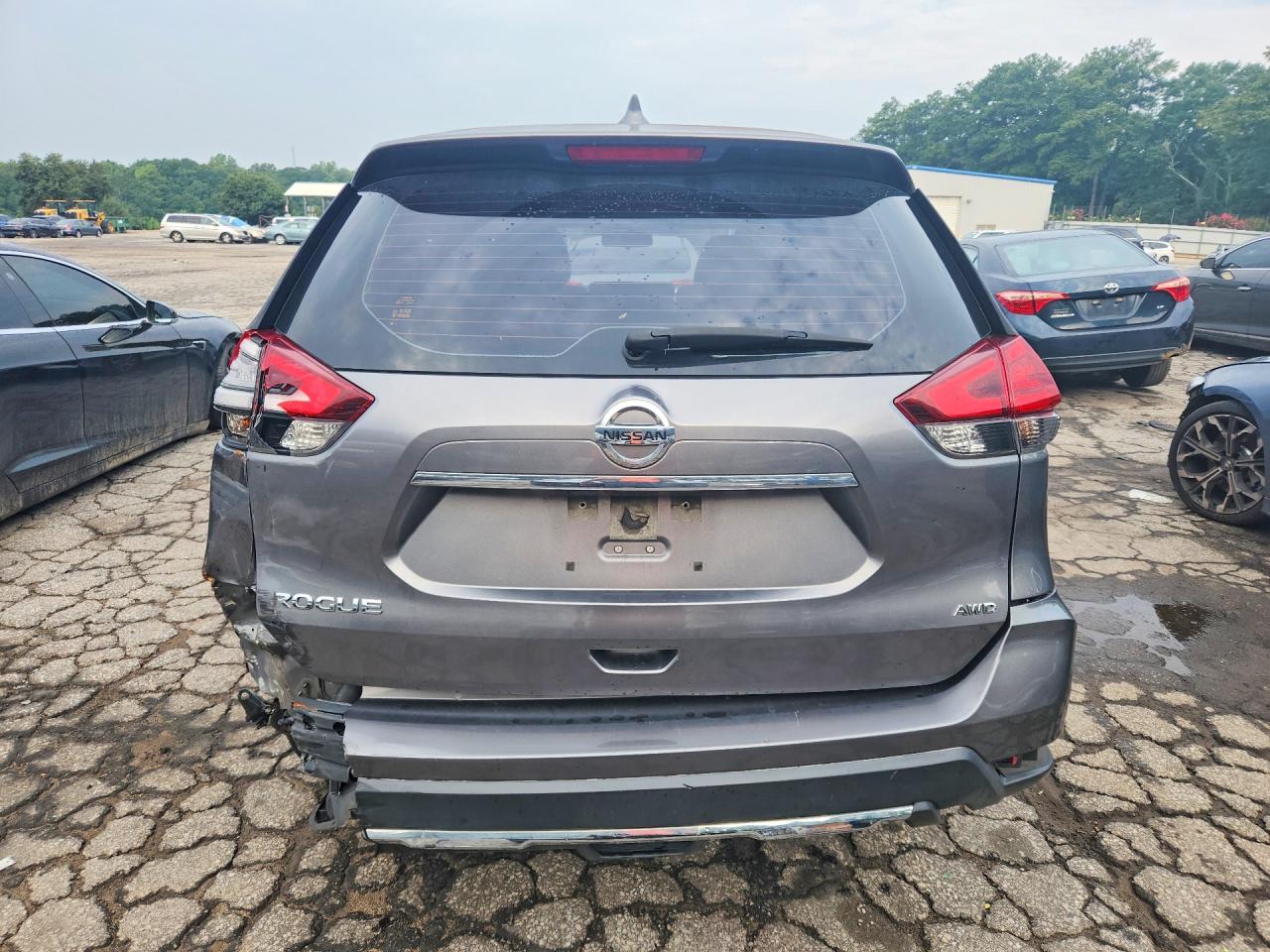 2017 Nissan Rogue S Gray vin: JN8AT2MV0HW279458