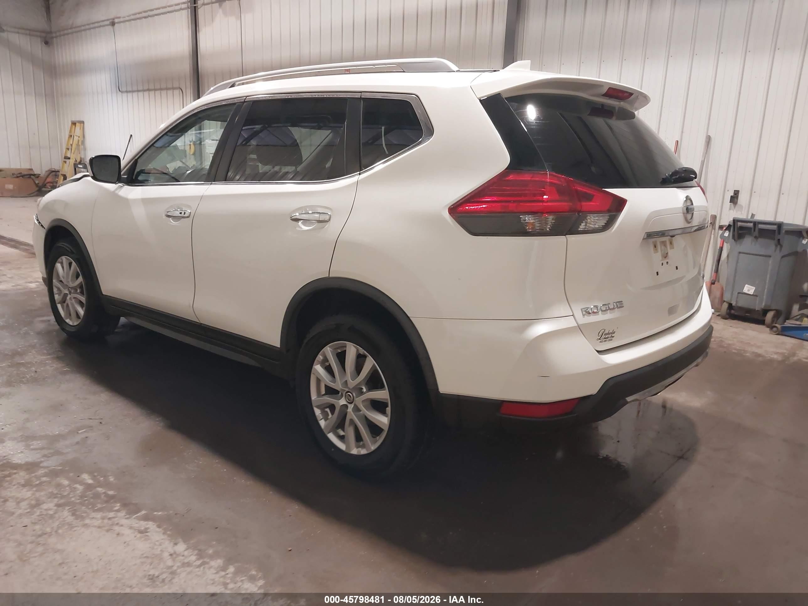 2017 Nissan Rogue Sv White vin: JN8AT2MV1HW259199