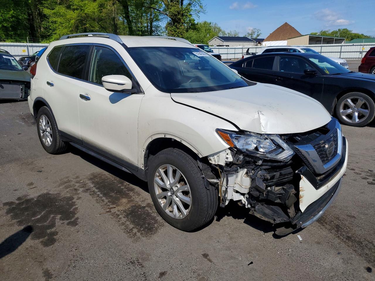 2019 Nissan Rogue Sv White vin: JN8AT2MV1KW379978