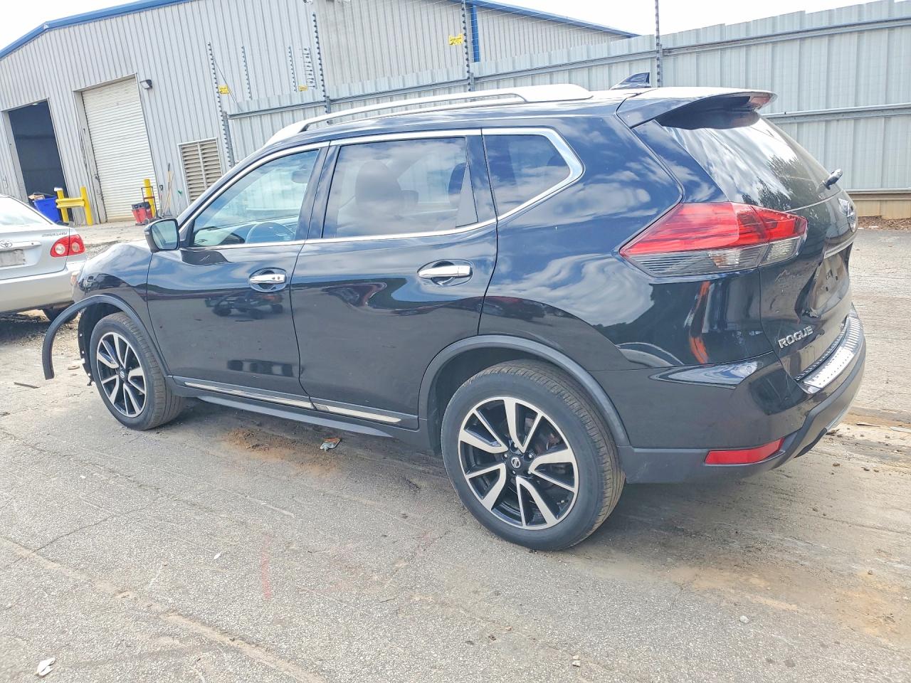 2017 Nissan Rogue Sl Черный vin: JN8AT2MV2HW255355