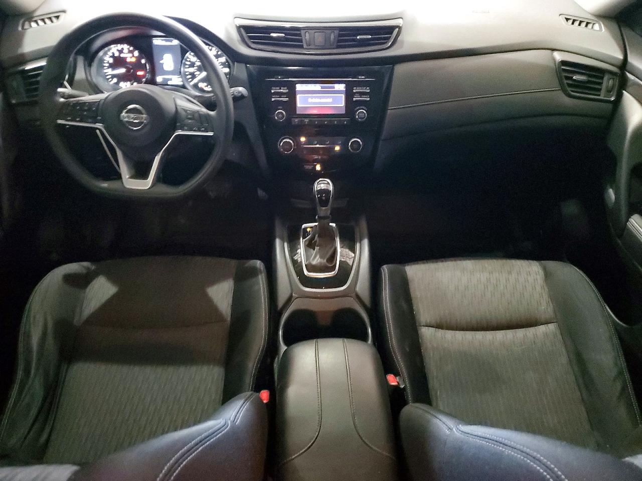 2017 Nissan Rogue S Серебряный vin: JN8AT2MV2HW276190