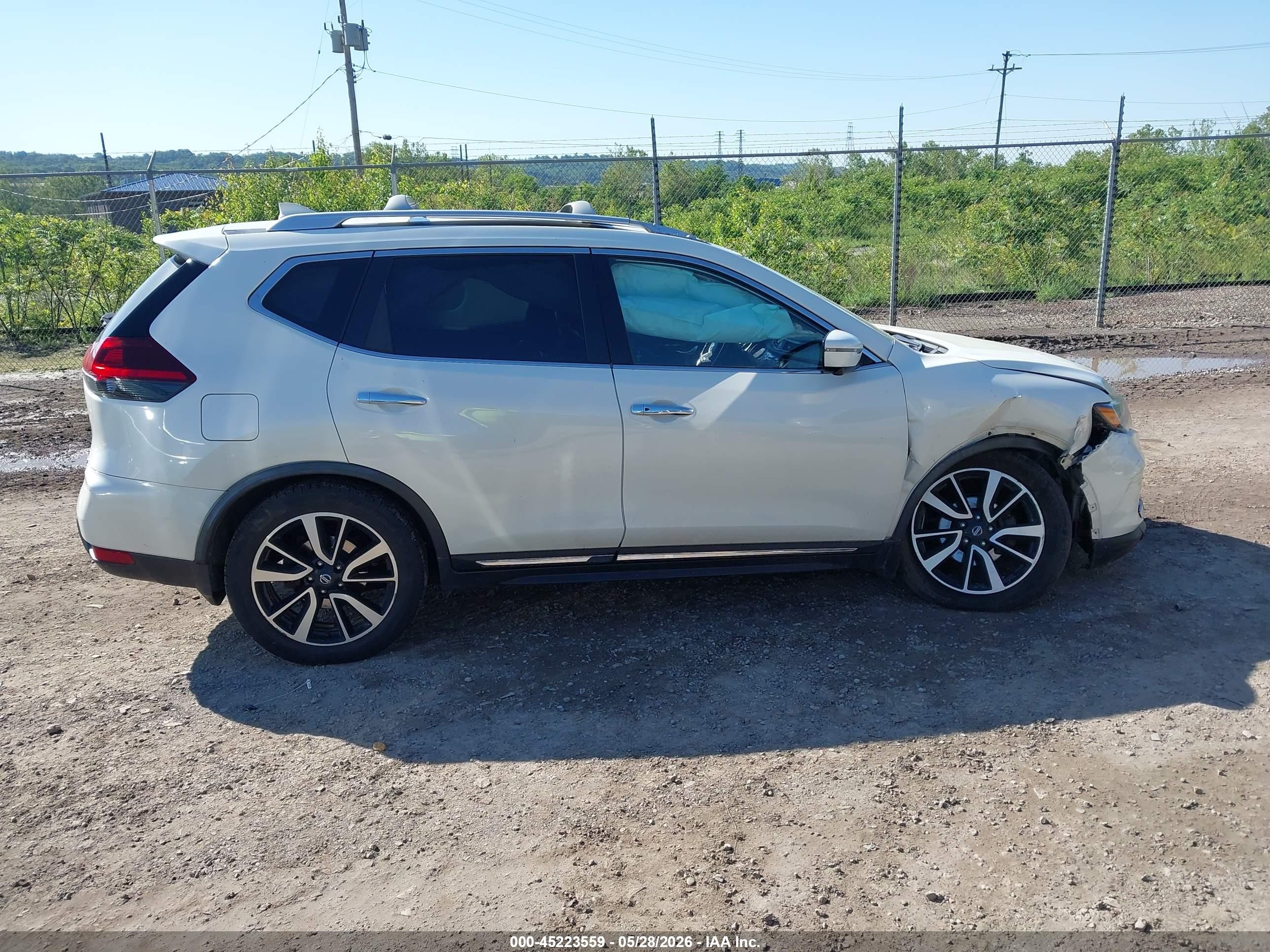 2018 Nissan Rogue Sl Белый vin: JN8AT2MV2JW329122