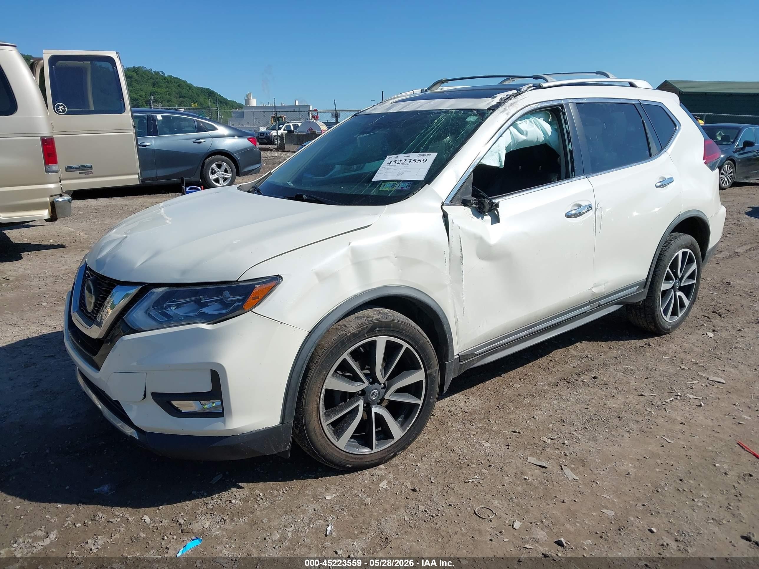 2018 Nissan Rogue Sl Белый vin: JN8AT2MV2JW329122