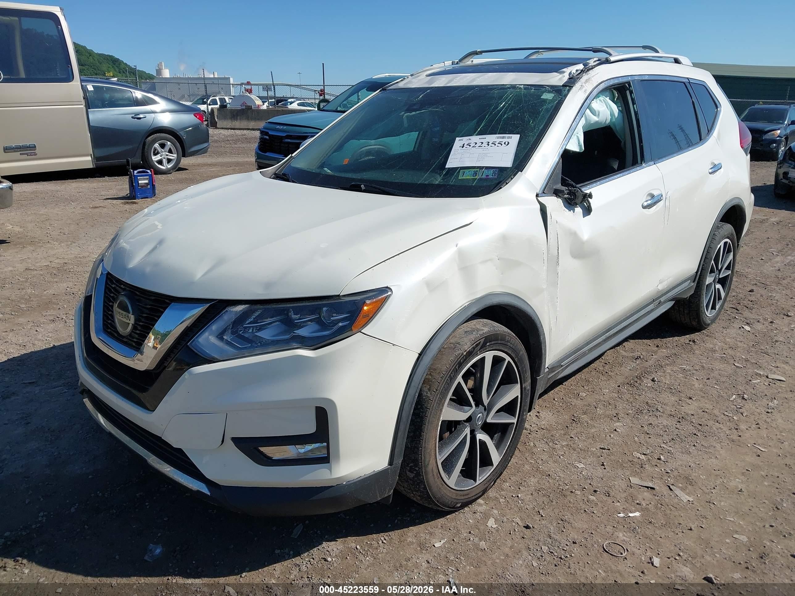 2018 Nissan Rogue Sl Белый vin: JN8AT2MV2JW329122