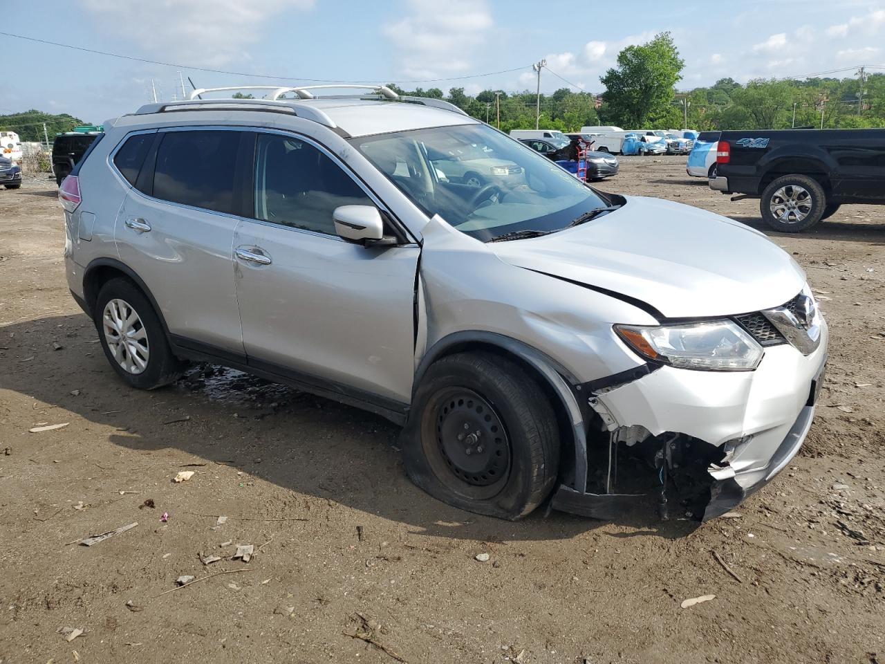 2016 Nissan Rogue S   Silver vin: JN8AT2MV3GW131965