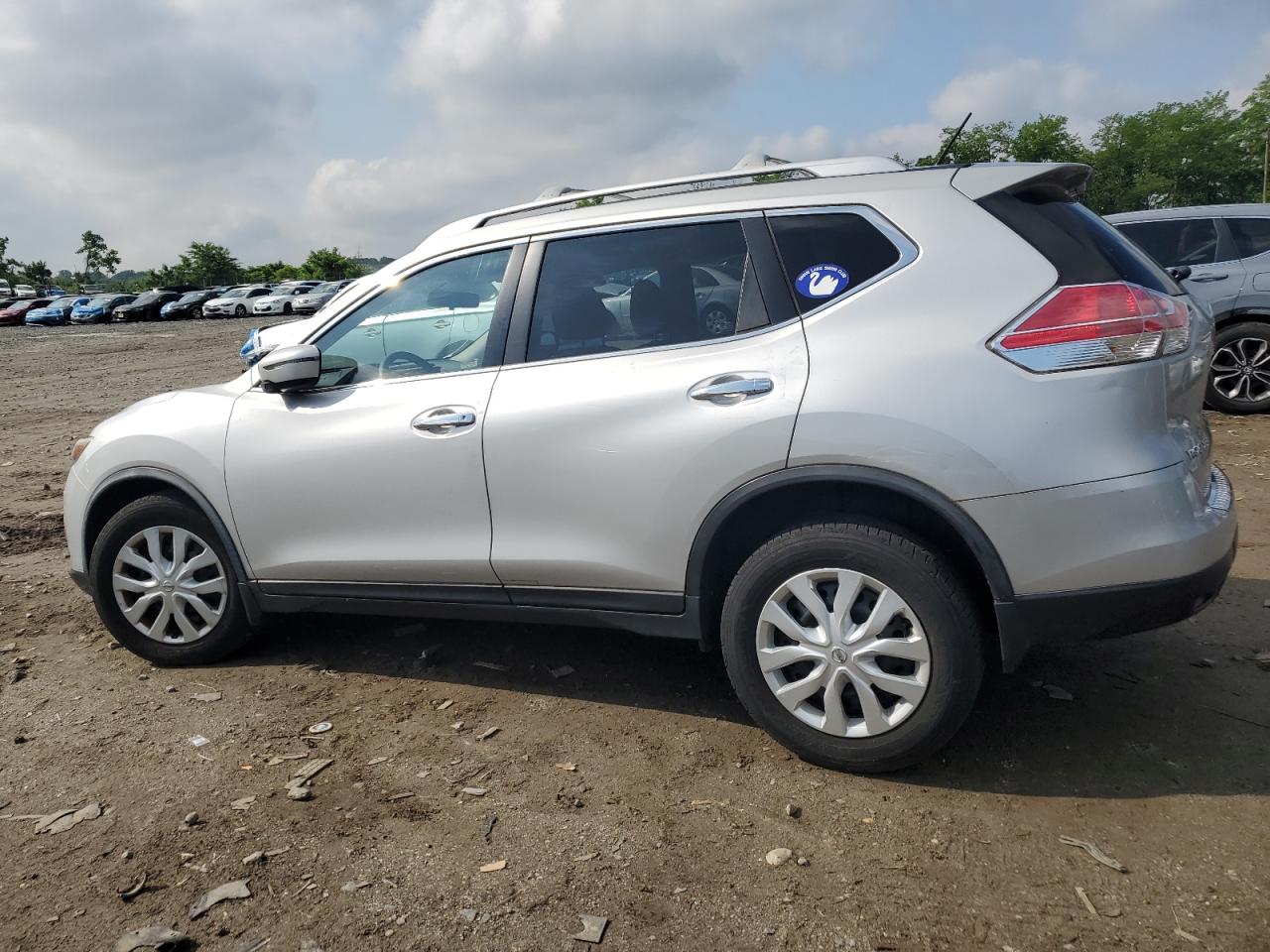 2016 Nissan Rogue S   Silver vin: JN8AT2MV3GW131965