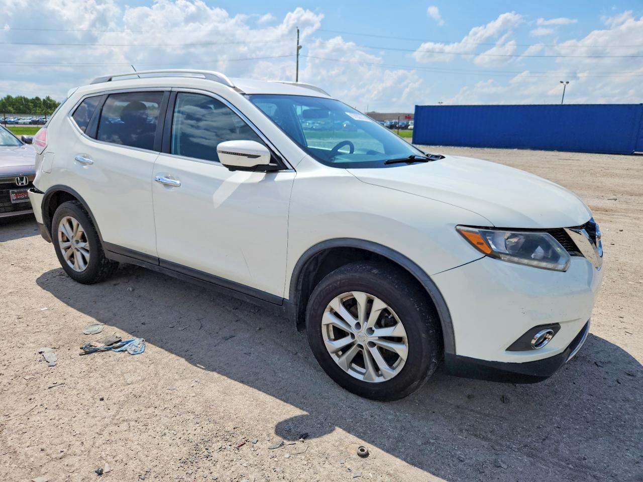 2016 Nissan Rogue Sv Белый vin: JN8AT2MV3GW140293