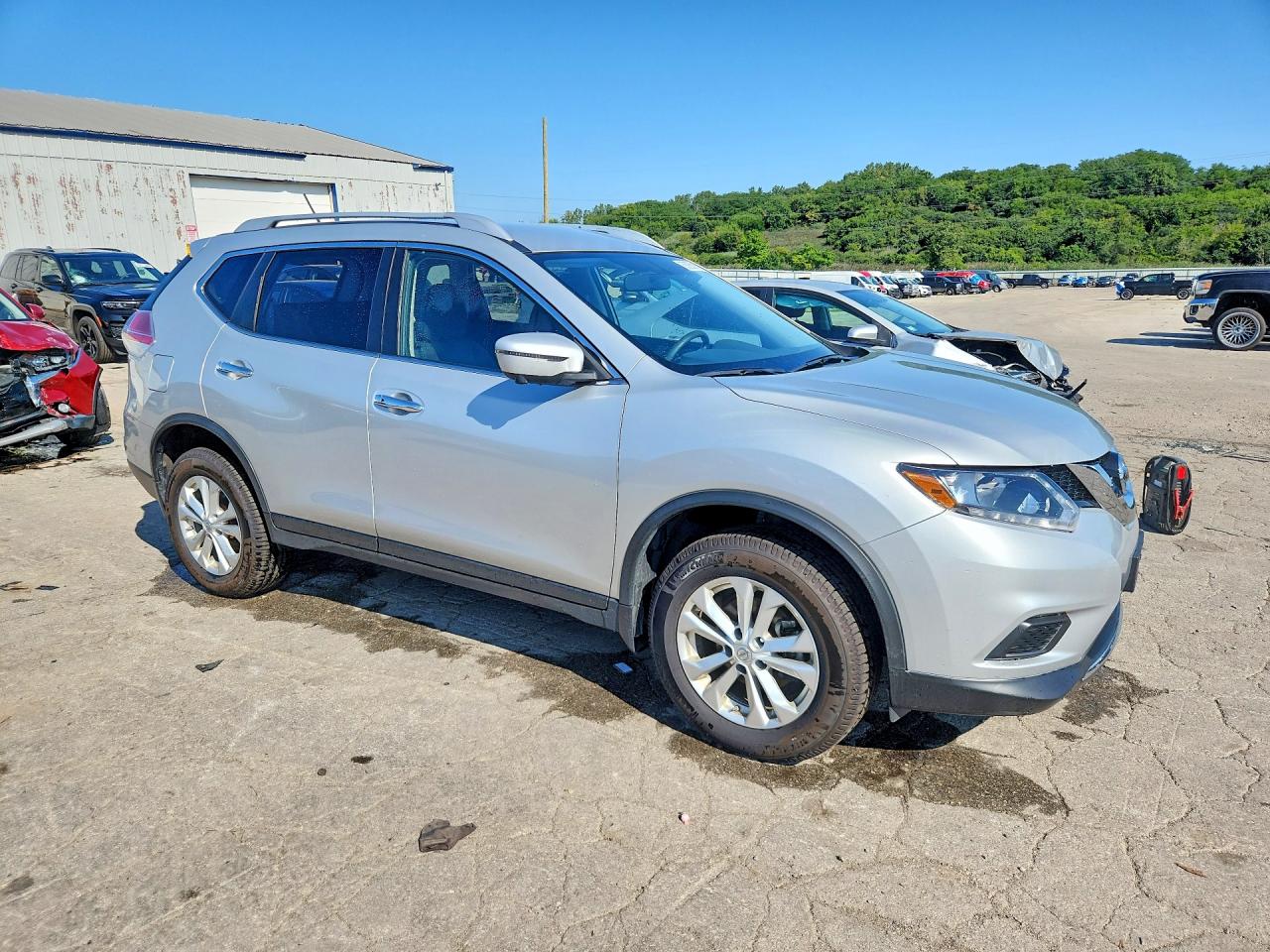 2016 Nissan Rogue Sv Silver vin: JN8AT2MV3GW145199