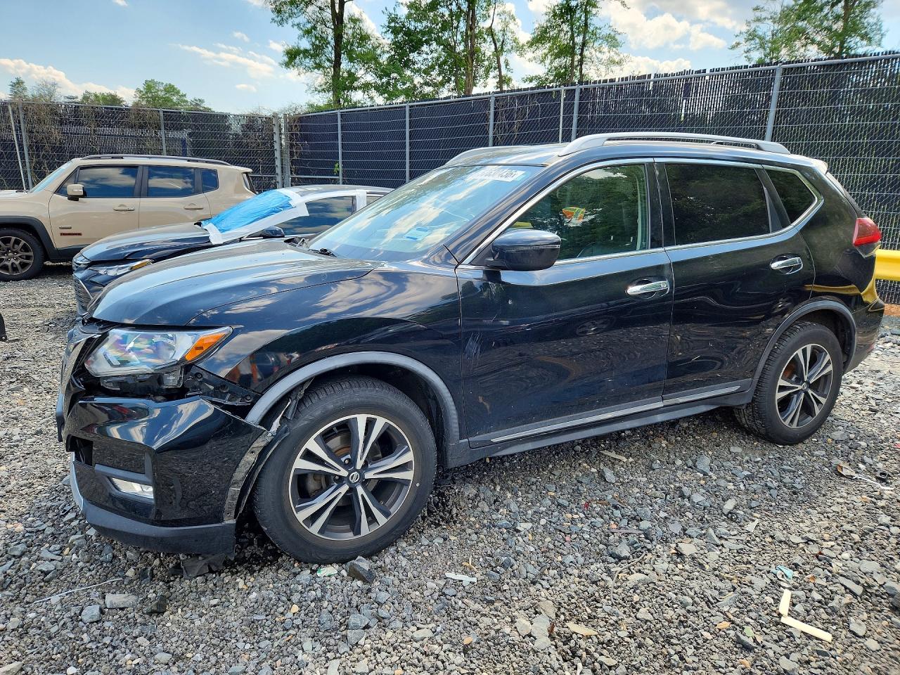 2018 Nissan Rogue Sl Черный vin: JN8AT2MV3JW309722