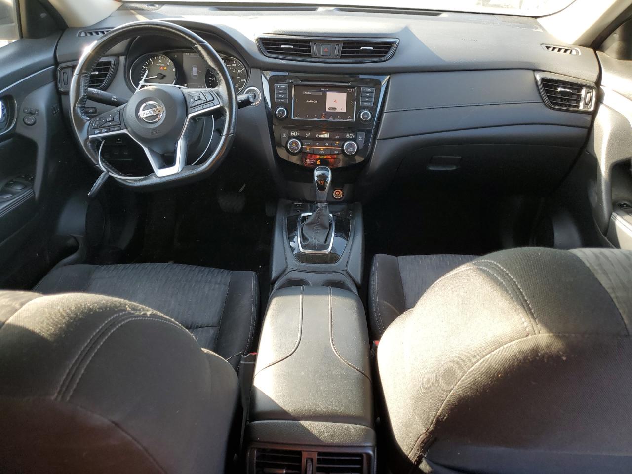 2019 Nissan Rogue Sv Silver vin: JN8AT2MV3KW390495