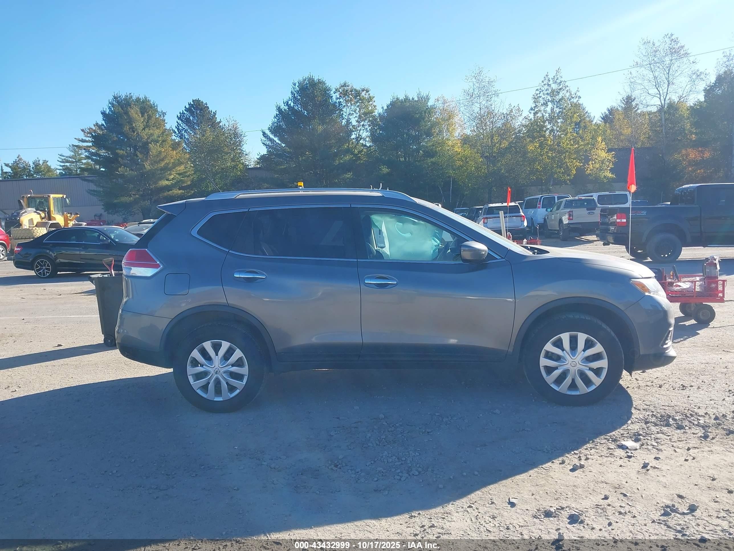 2016 Nissan Rogue S Gray vin: JN8AT2MV4GW148449