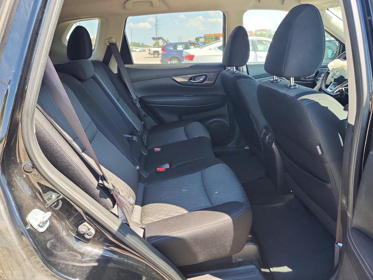 2017 Nissan Rogue Sv Black vin: JN8AT2MV4HW000142
