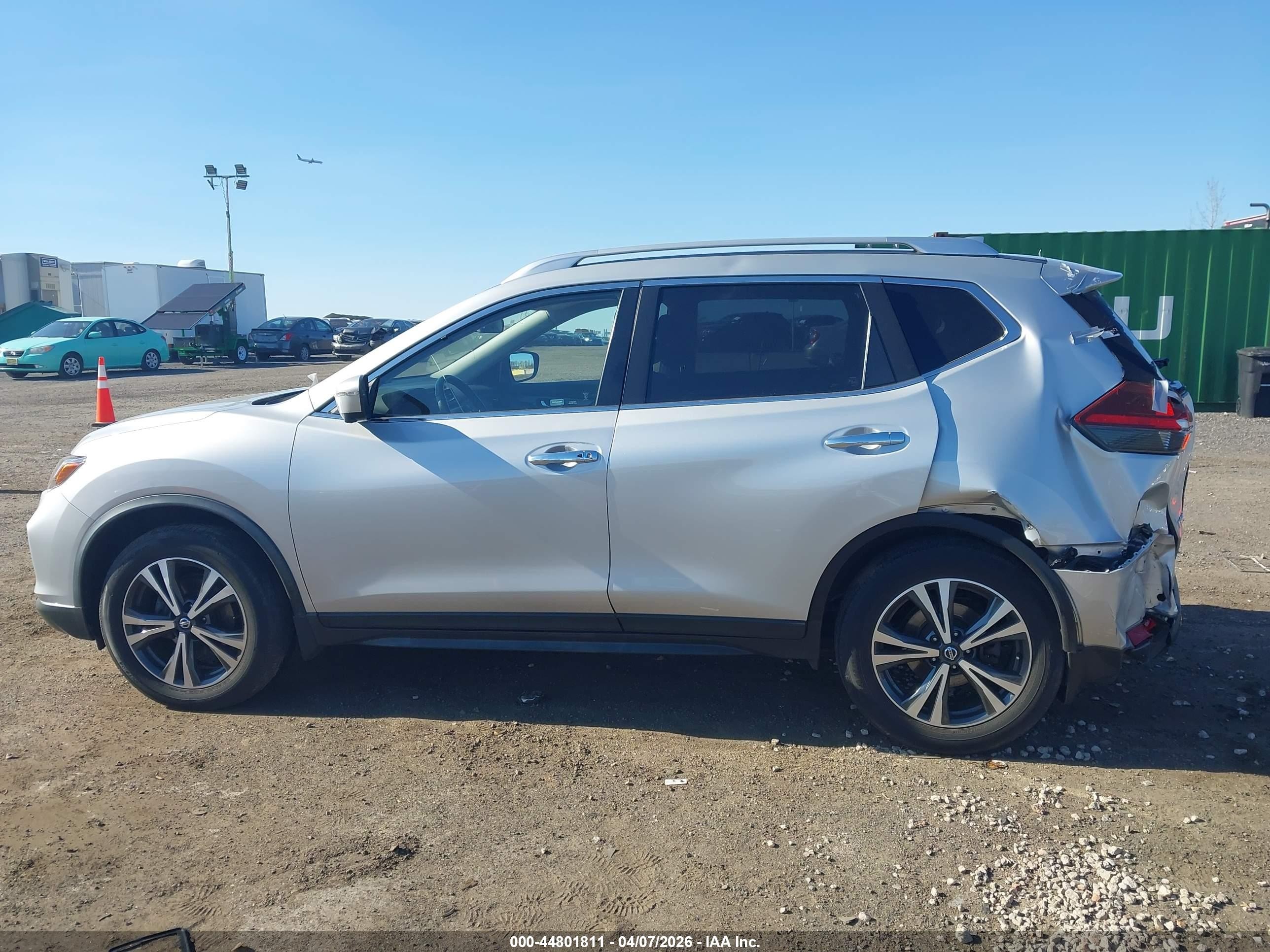 2020 Nissan Rogue Sv Intelligent Awd Silver vin: JN8AT2MV4LW138949