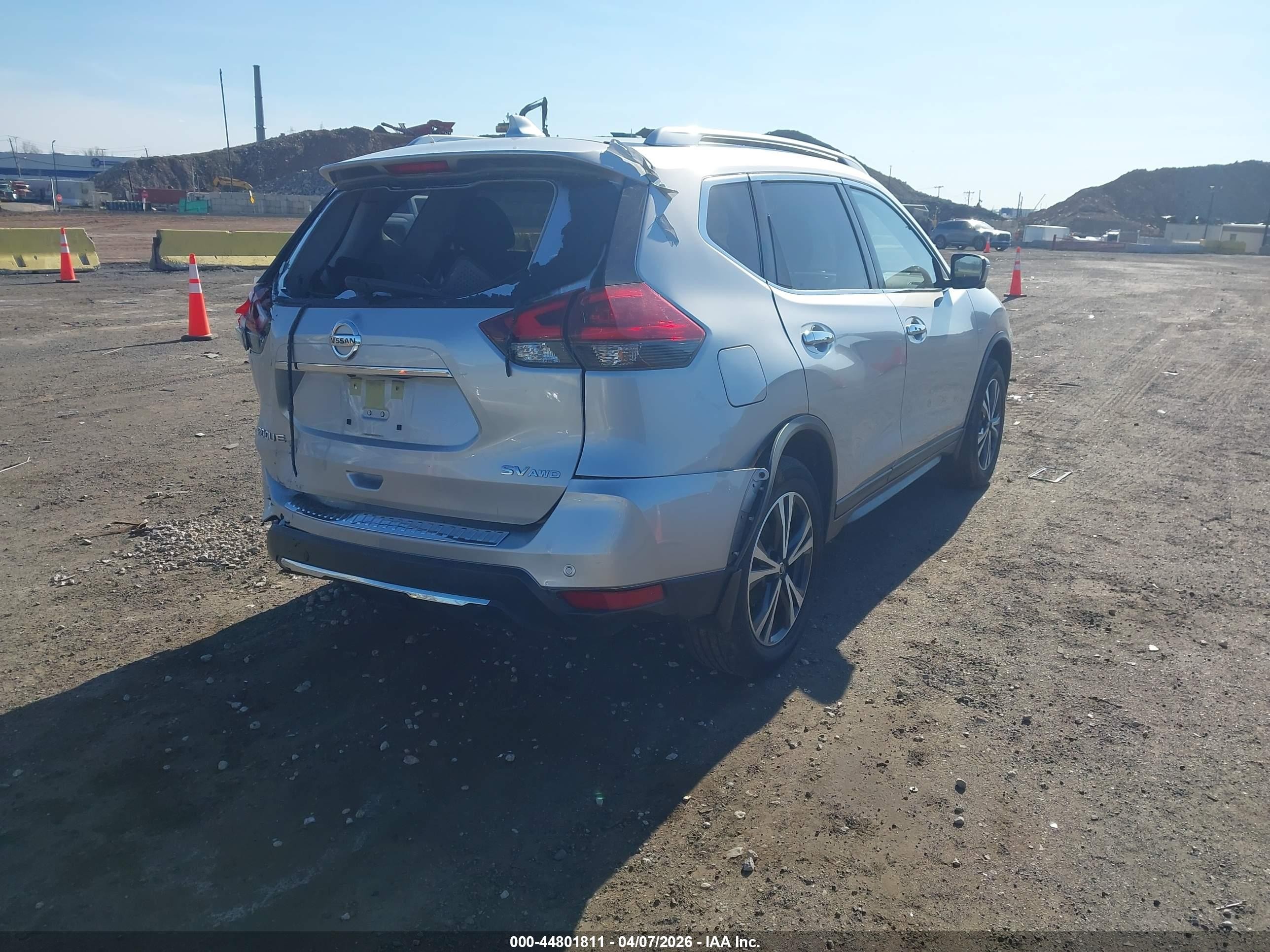 2020 Nissan Rogue Sv Intelligent Awd Silver vin: JN8AT2MV4LW138949