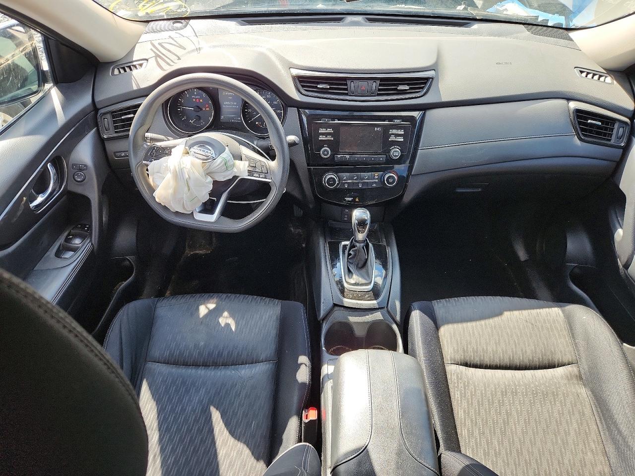 2017 Nissan Rogue S Серебряный vin: JN8AT2MV5HW250506