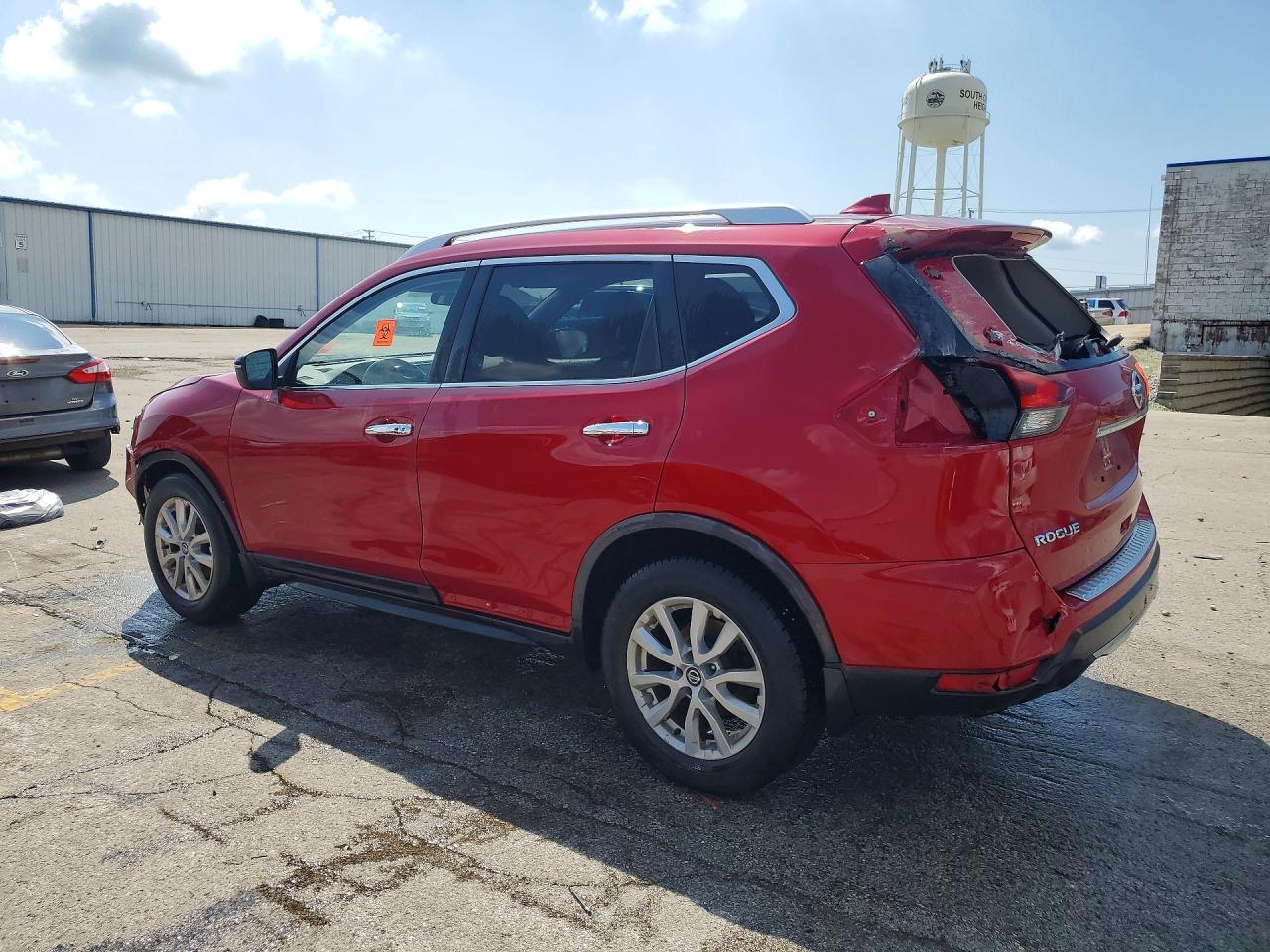 2017 Nissan Rogue Sv Red vin: JN8AT2MV5HW282520