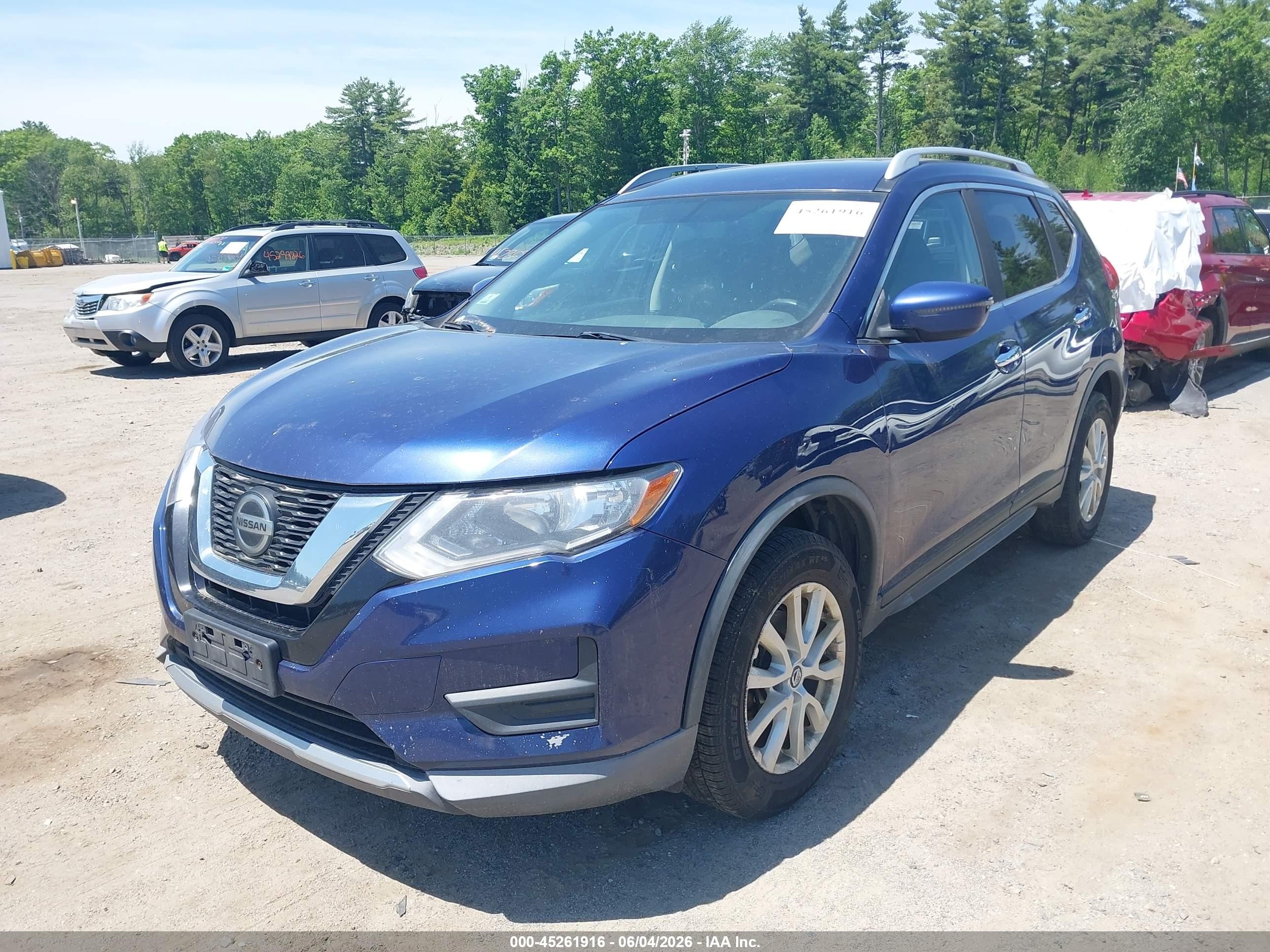2018 Nissan Rogue Sv Blue vin: JN8AT2MV5JW325761