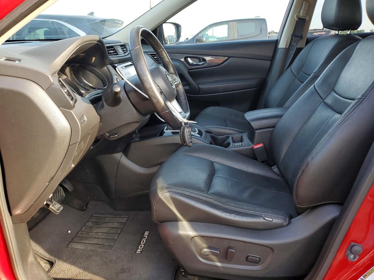 2017 Nissan Rogue Sv Red vin: JN8AT2MV6HW253849