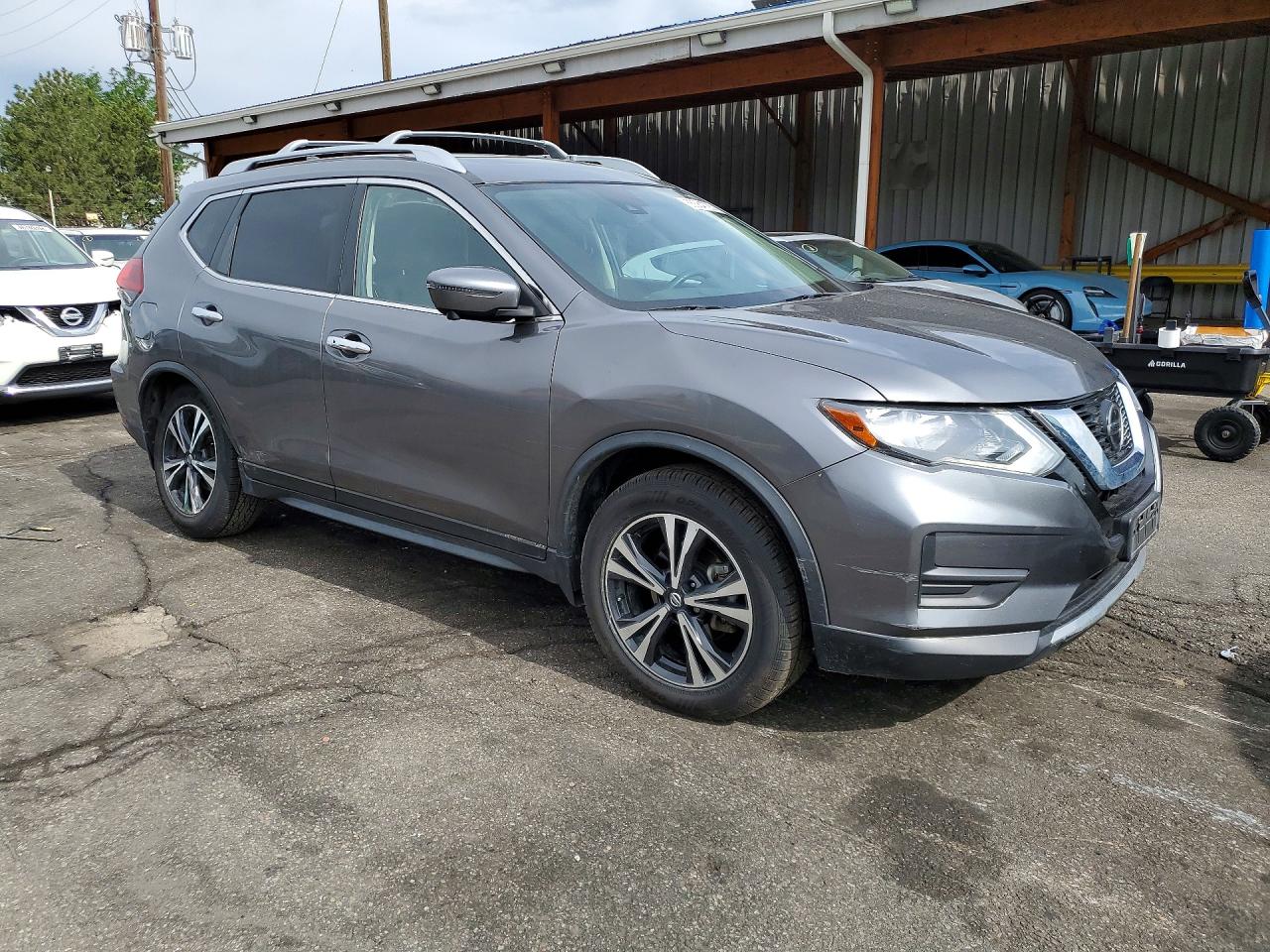 2019 Nissan Rogue Sv Gray vin: JN8AT2MV6KW400422