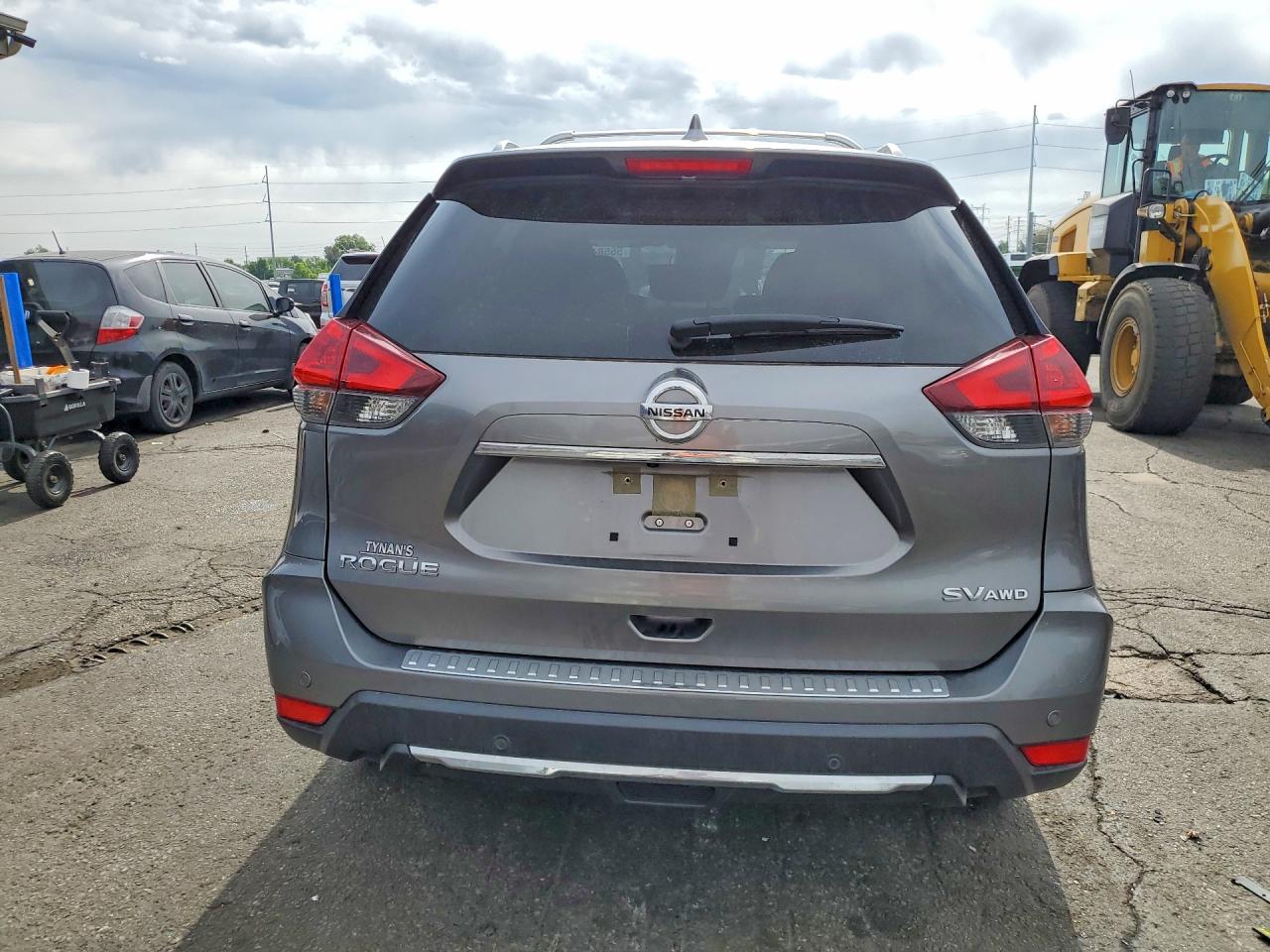 2019 Nissan Rogue Sv Gray vin: JN8AT2MV6KW400422