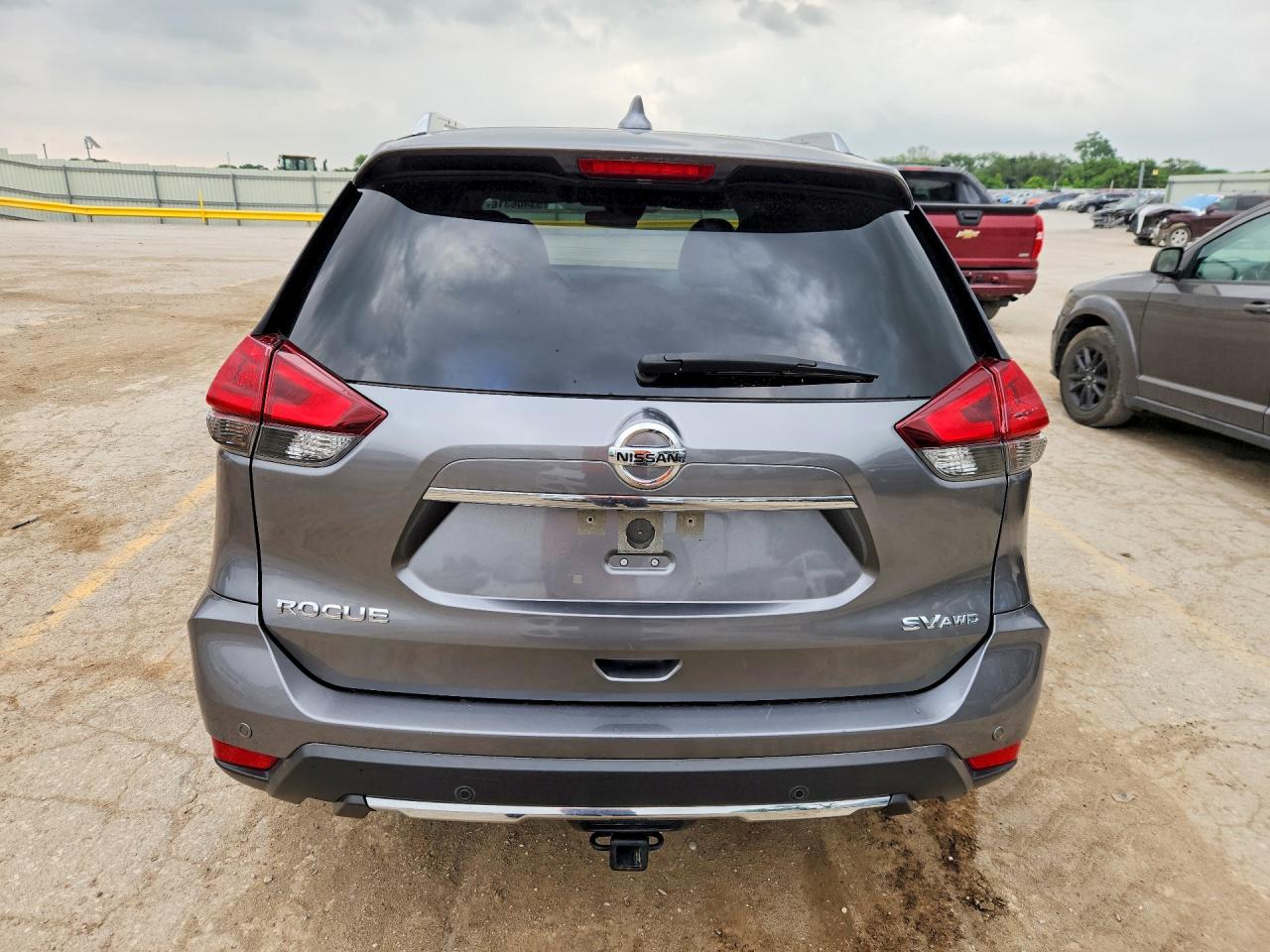 2020 Nissan Rogue Sv Gray vin: JN8AT2MV6LW144669