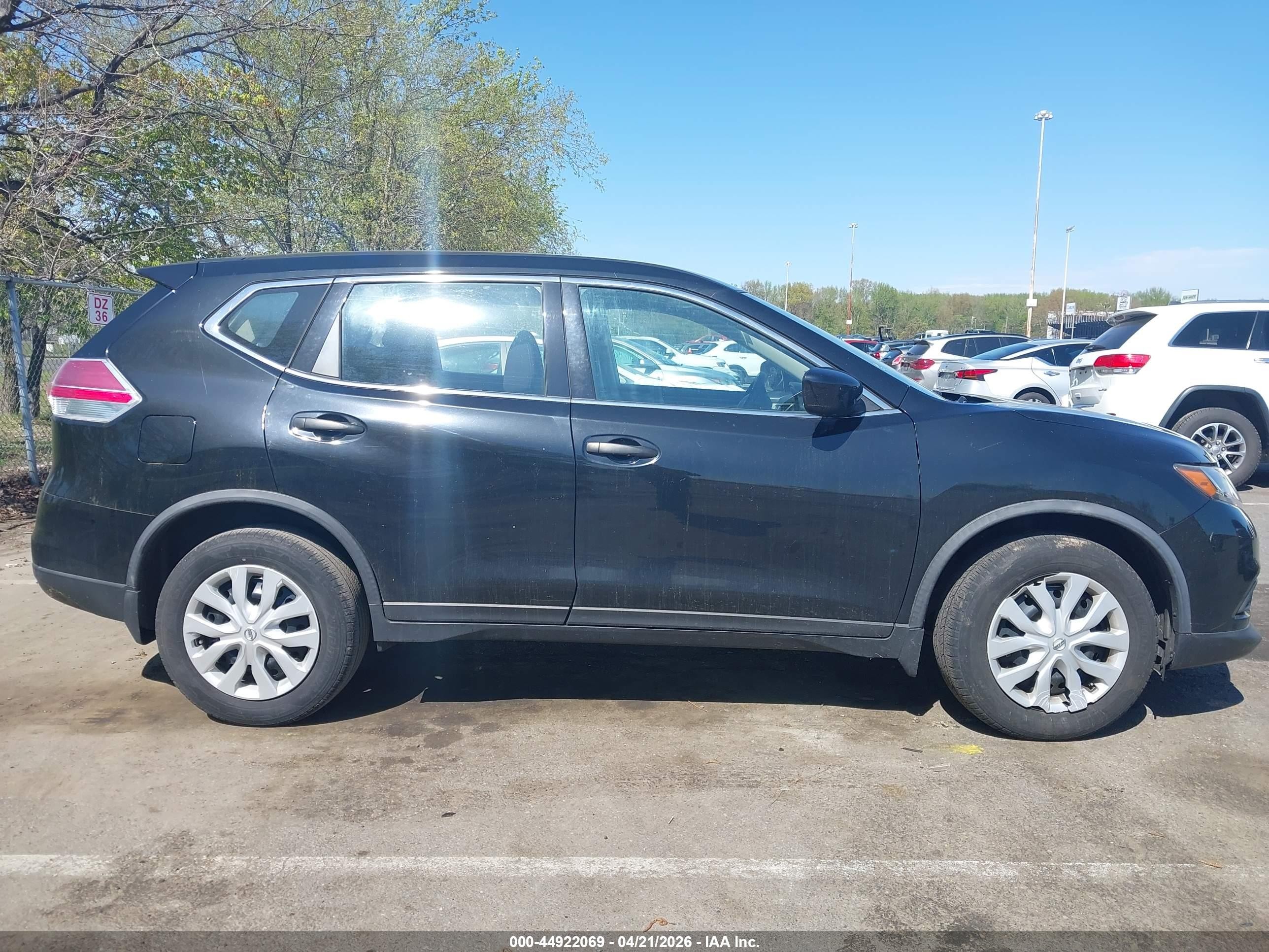 2016 Nissan Rogue S Черный vin: JN8AT2MV7GW138160