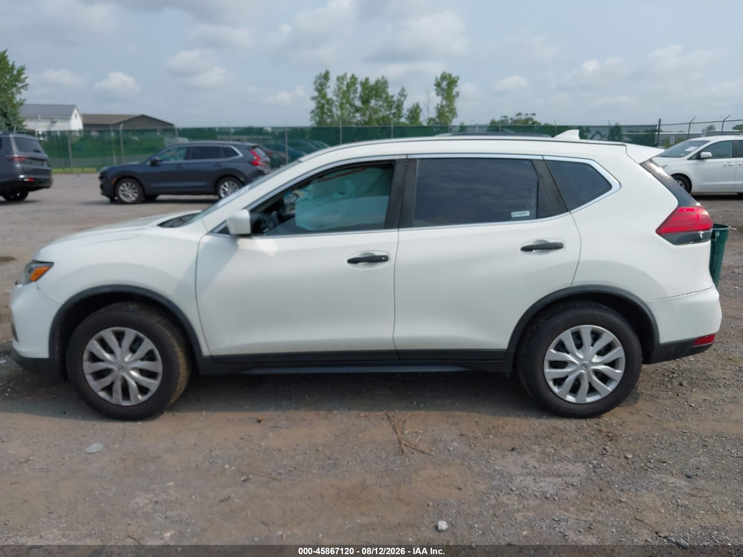 2017 Nissan Rogue S White vin: JN8AT2MV7HW006288