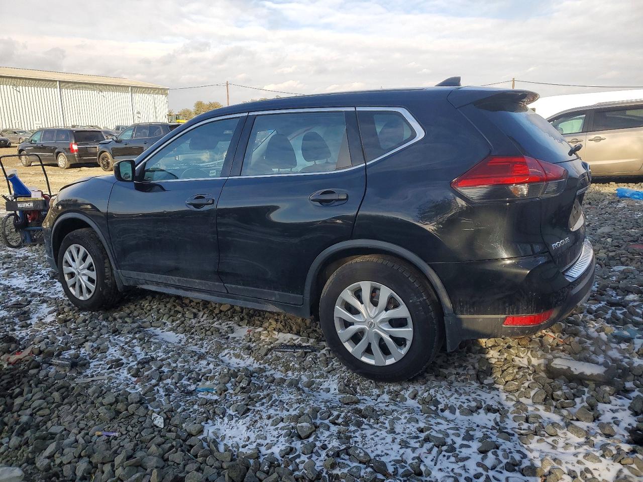 2017 Nissan Rogue S Черный vin: JN8AT2MV7HW253441