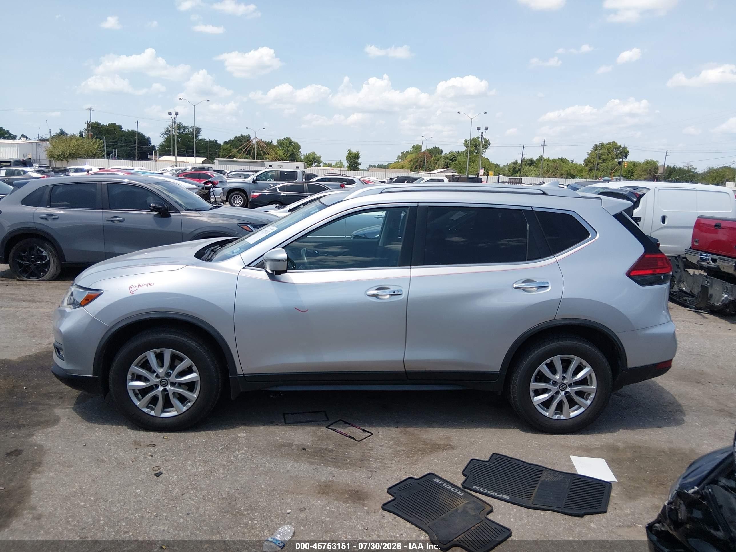 2017 Nissan Rogue Sv Gray vin: JN8AT2MV7HW283684