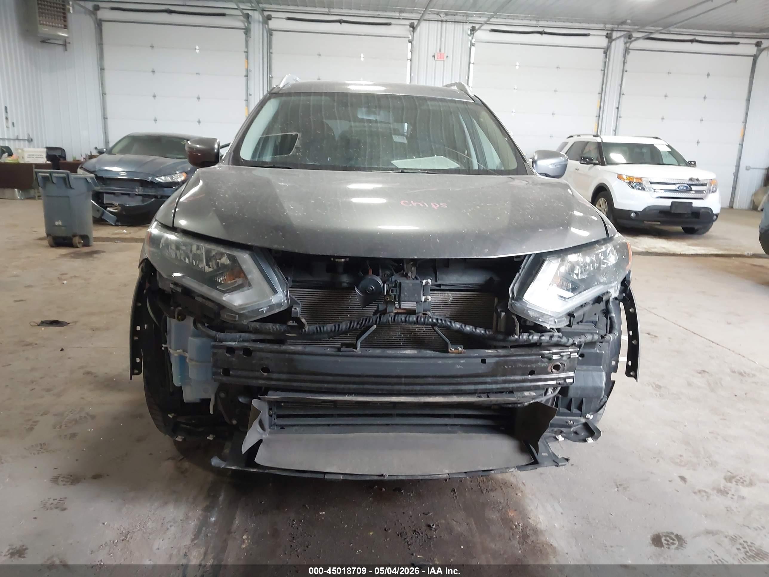 2018 Nissan Rogue Sv Серый vin: JN8AT2MV7JW301140