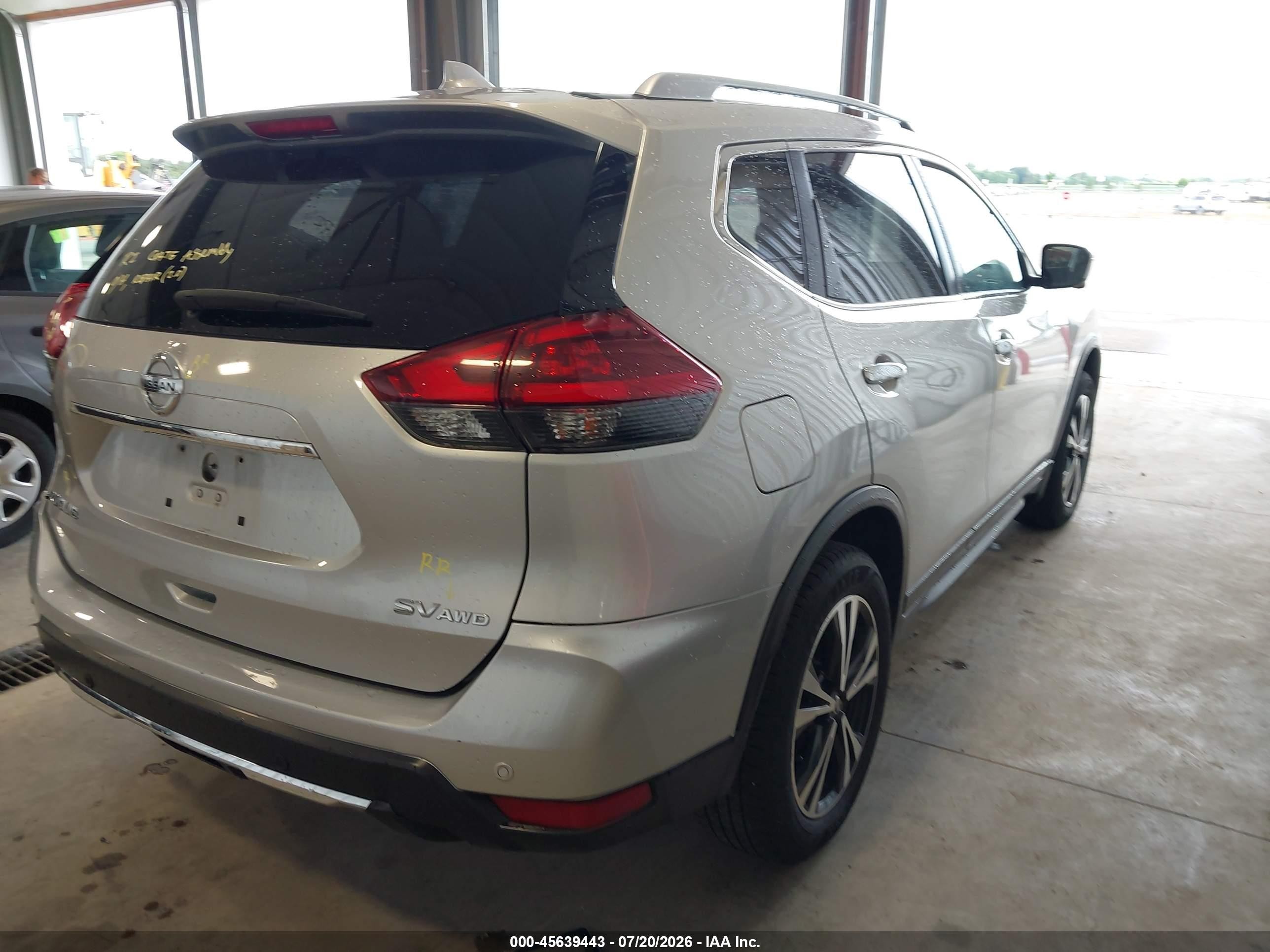 2020 Nissan Rogue Sv Intelligent Awd Silver vin: JN8AT2MV7LW105802