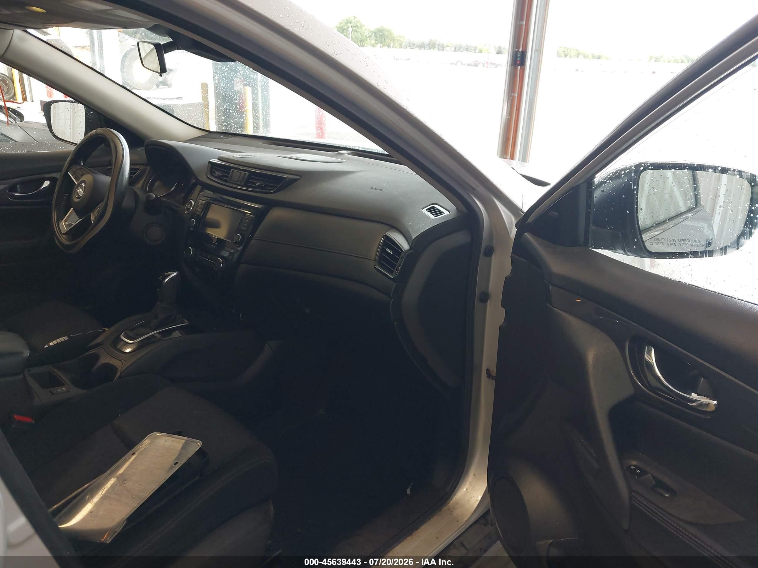 2020 Nissan Rogue Sv Intelligent Awd Silver vin: JN8AT2MV7LW105802