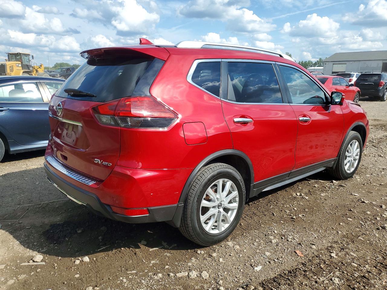 2017 Nissan Rogue Sv Red vin: JN8AT2MV8HW284553