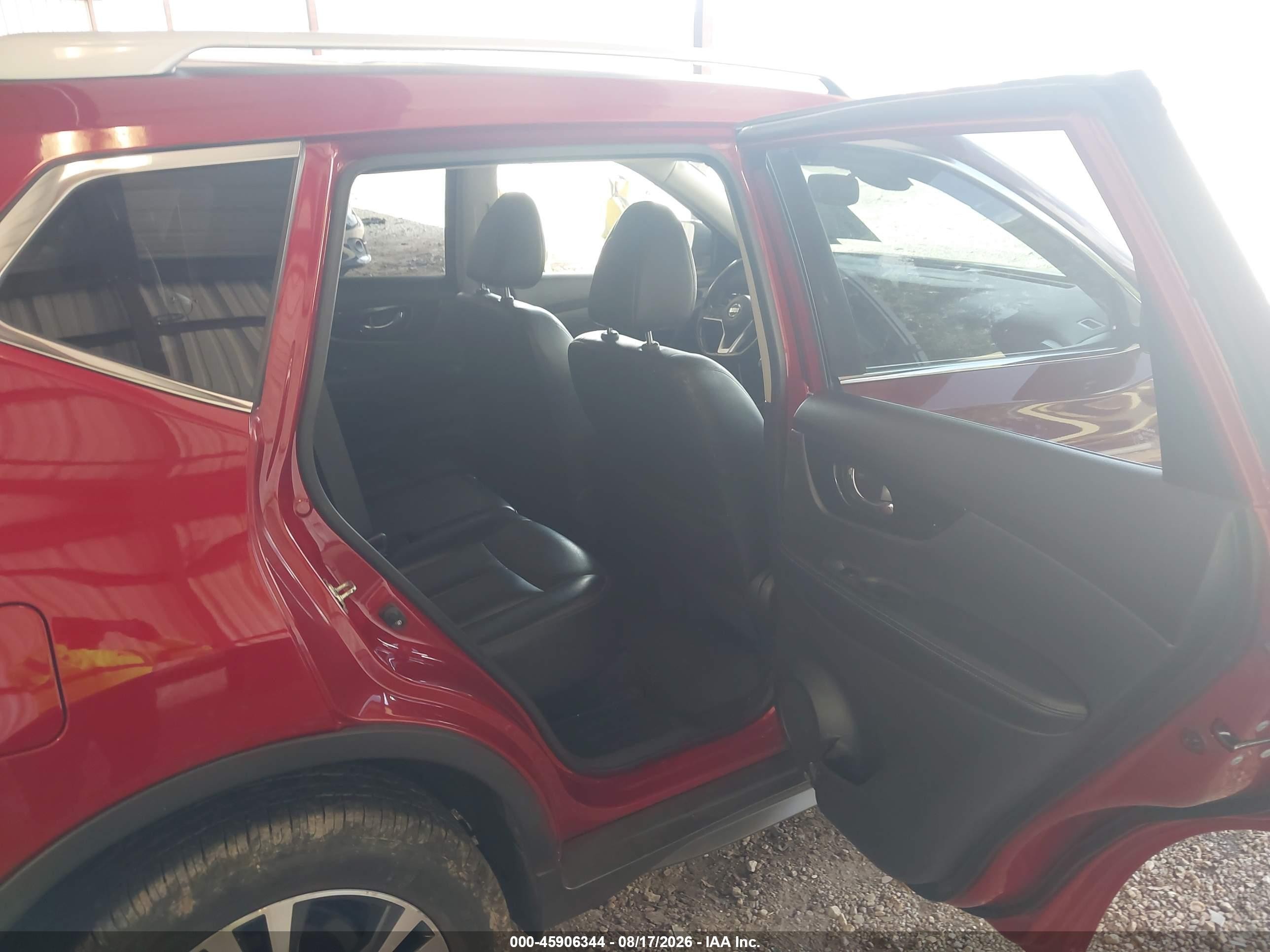 2017 Nissan Rogue Sl Red vin: JN8AT2MV8HW284729