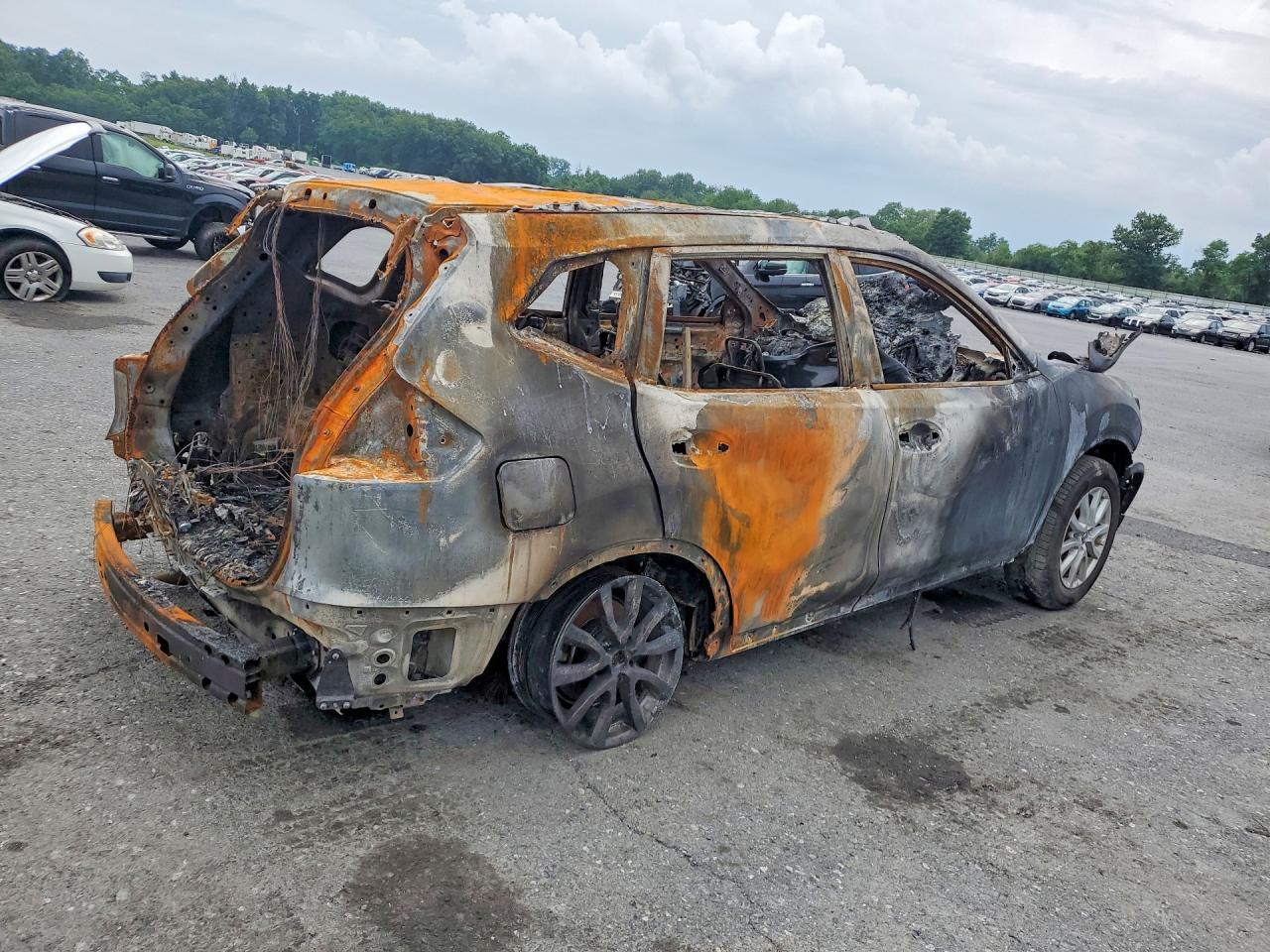 2019 Nissan Rogue Sv Burn vin: JN8AT2MV8KW392968