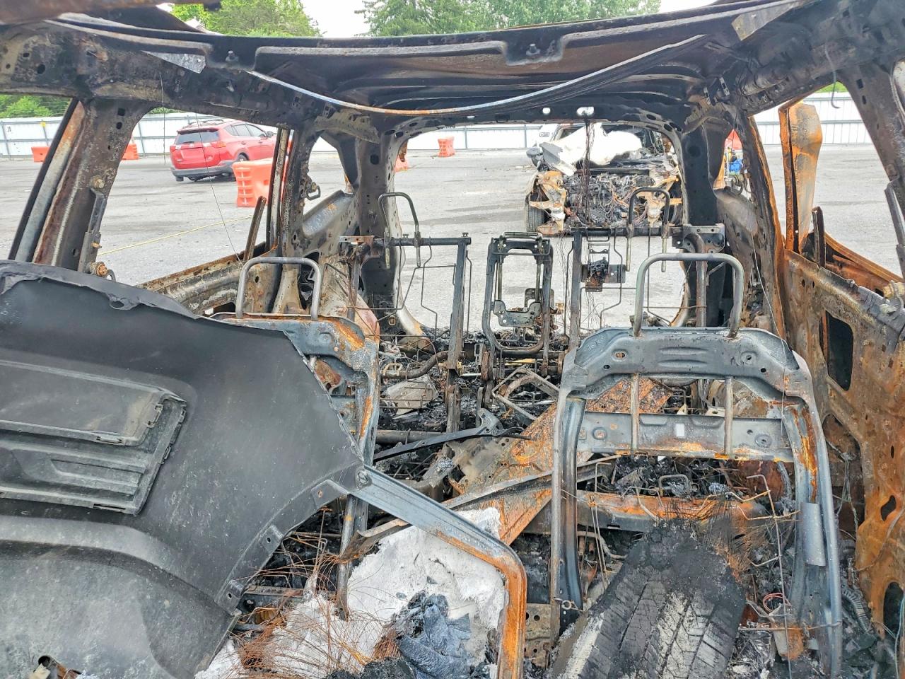 2019 Nissan Rogue Sv Burn vin: JN8AT2MV8KW392968