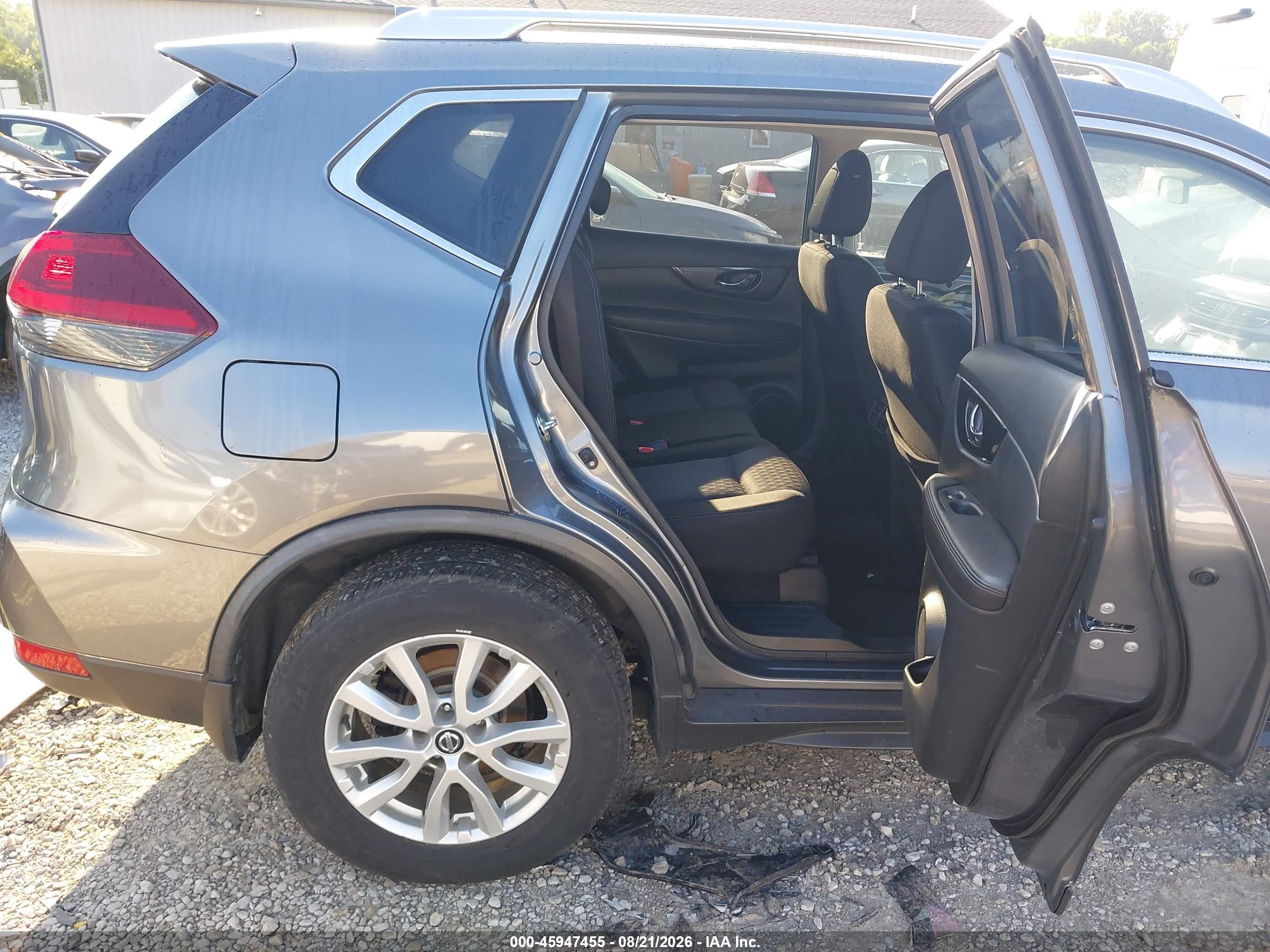 2018 Nissan Rogue Sv Серый vin: JN8AT2MV9JW302550