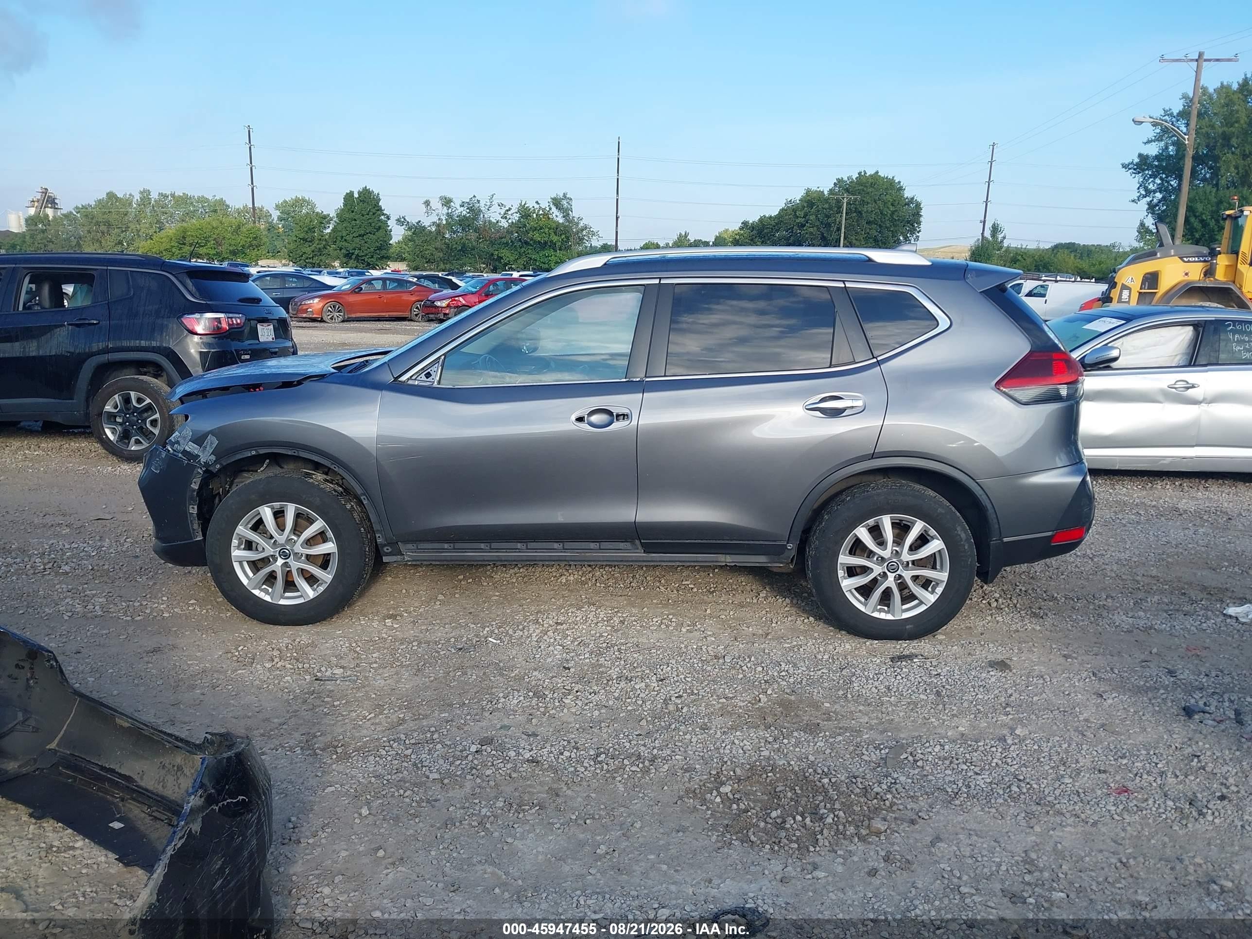 2018 Nissan Rogue Sv Серый vin: JN8AT2MV9JW302550