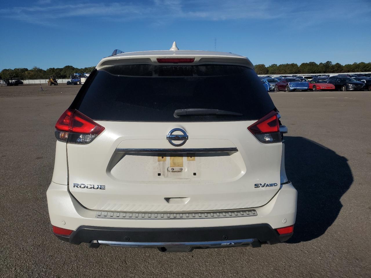 2019 Nissan Rogue S White vin: JN8AT2MV9KW374284