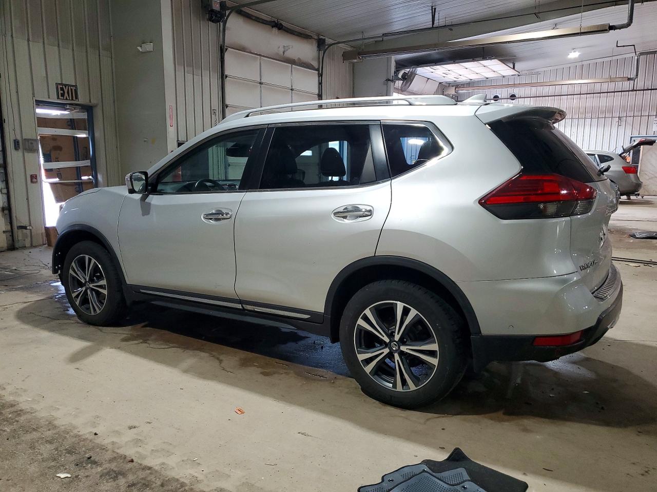 2017 Nissan Rogue Sl Silver vin: JN8AT2MVXHW284487